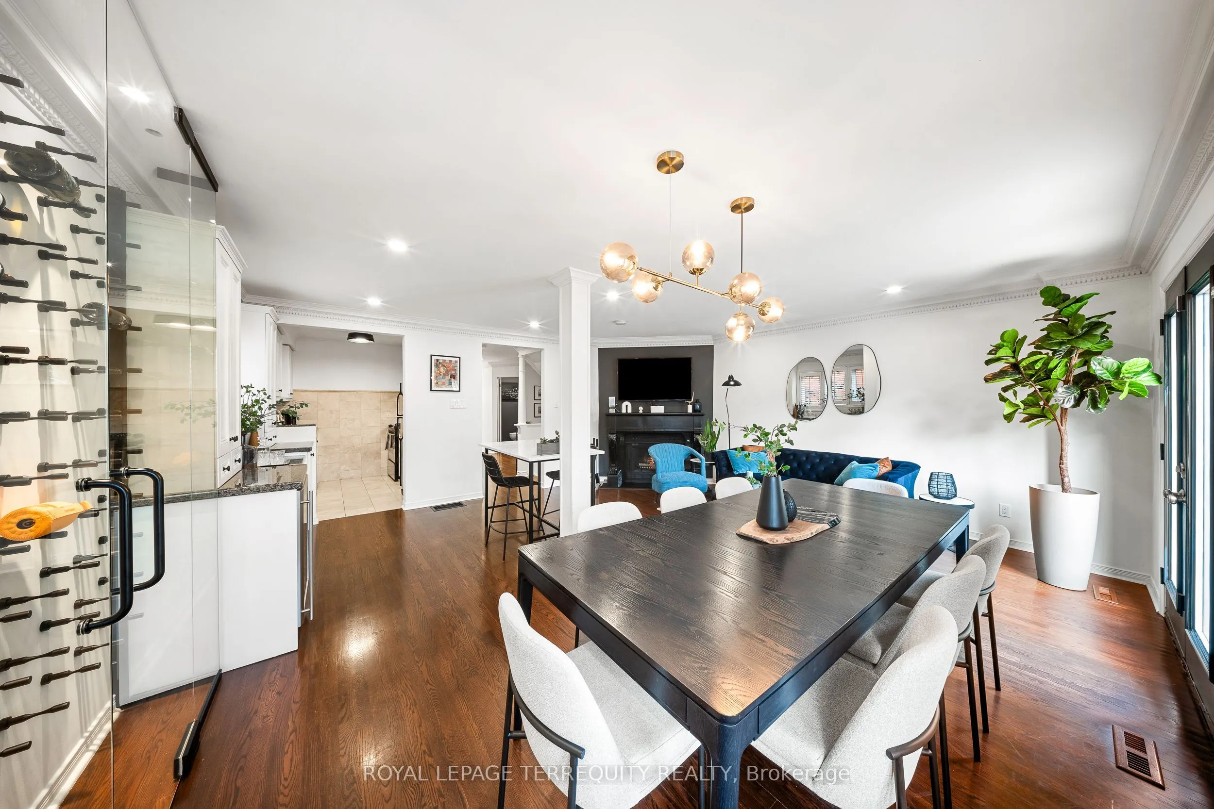 1066 Chateau Court