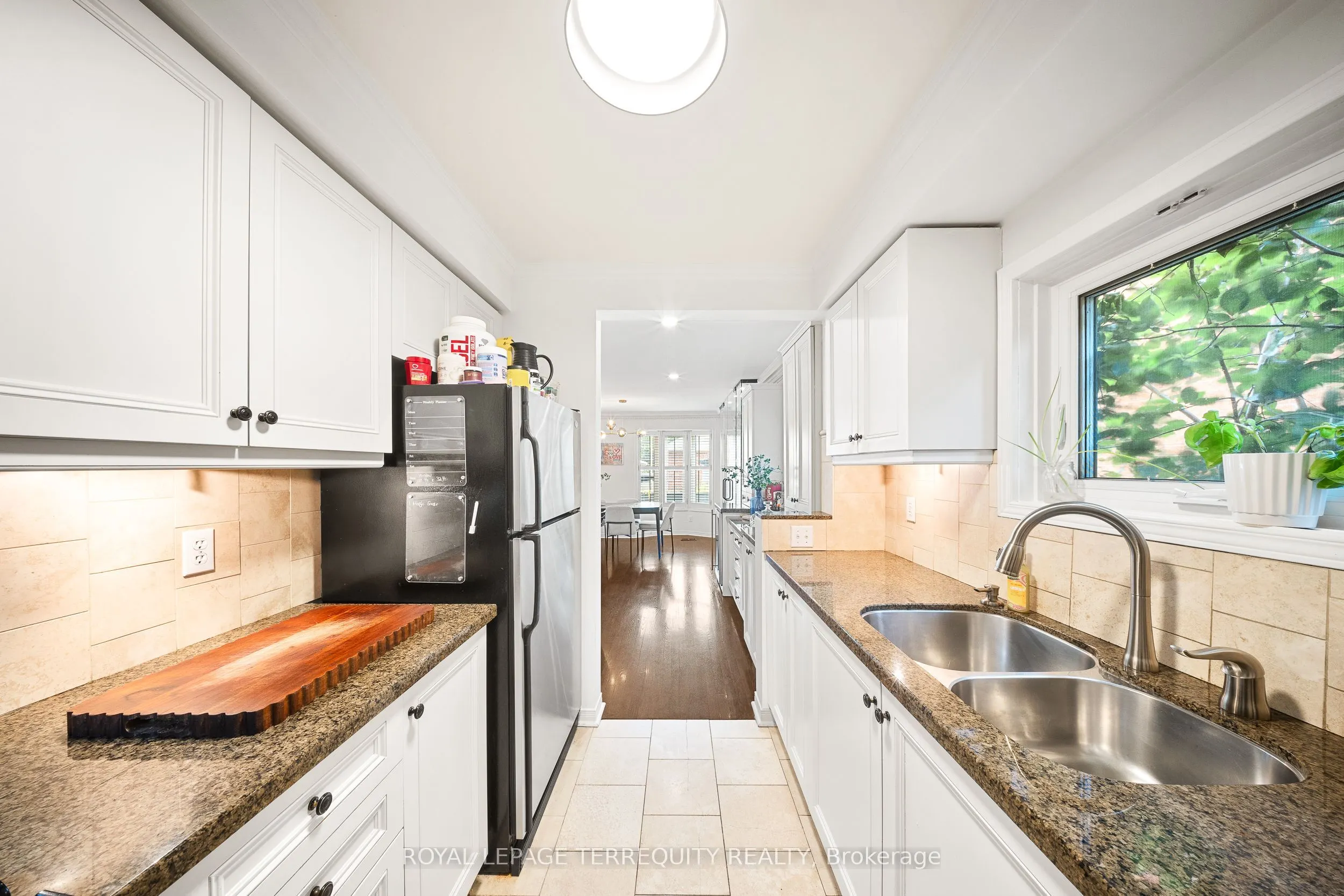 1066 Chateau Court