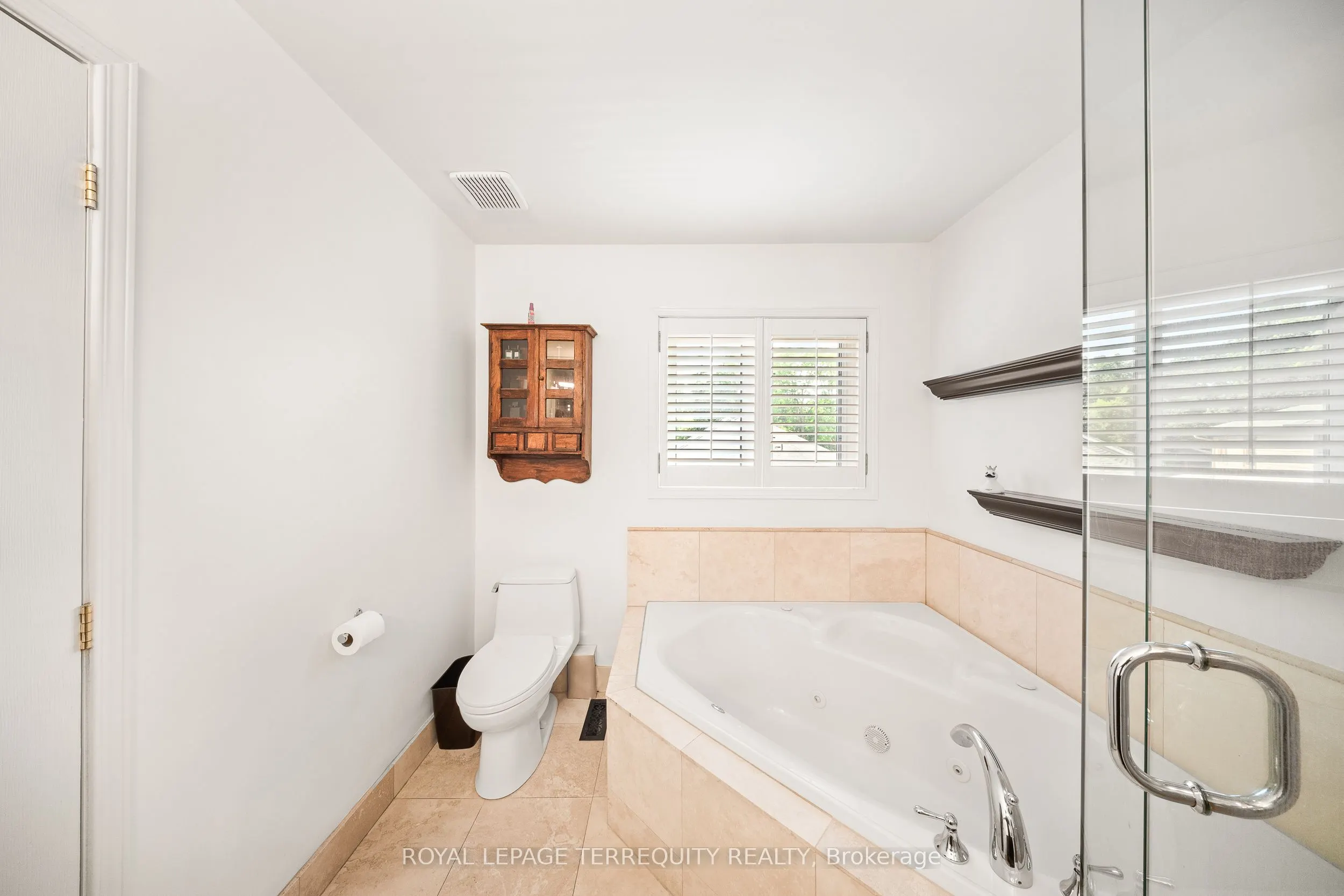 1066 Chateau Court