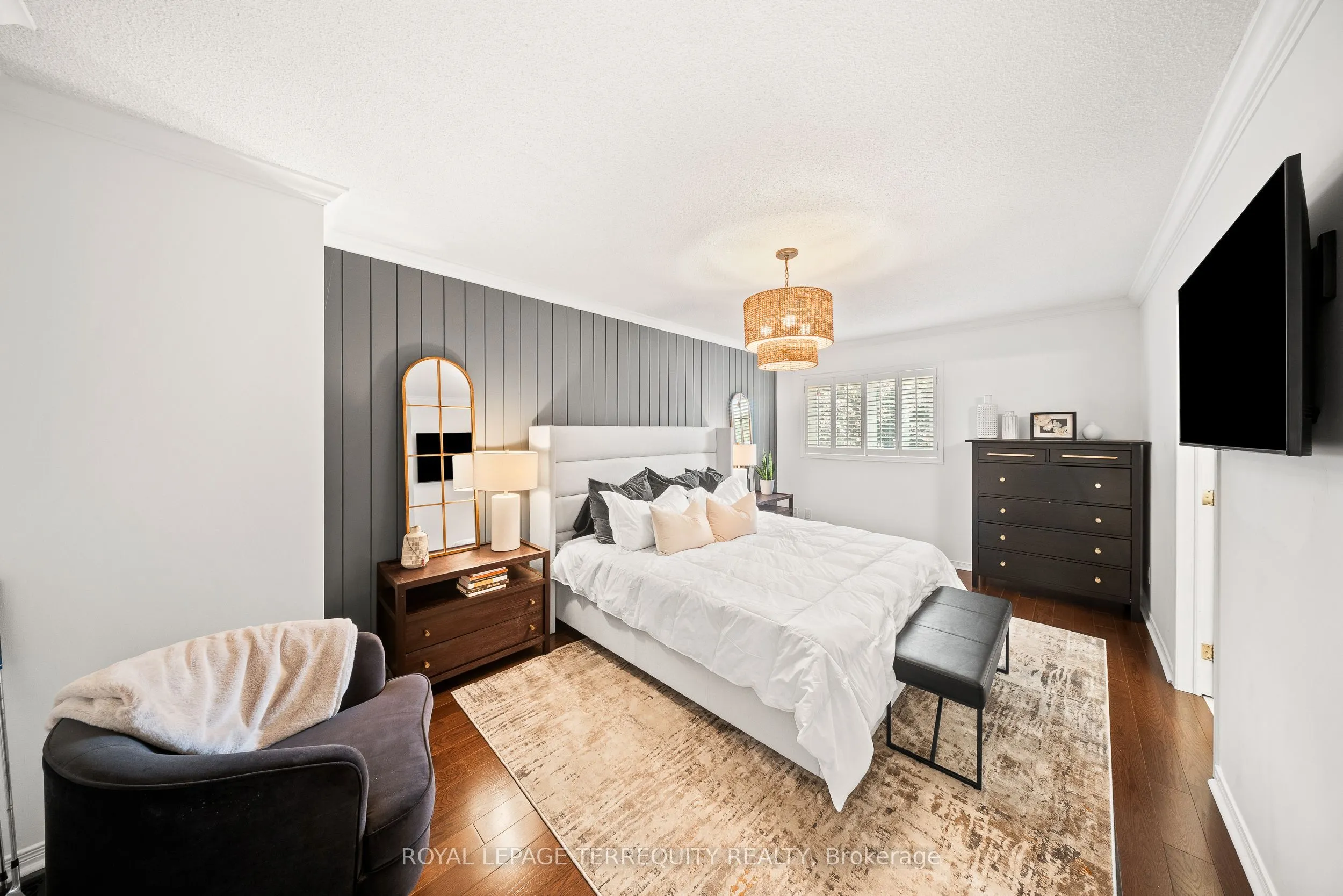1066 Chateau Court