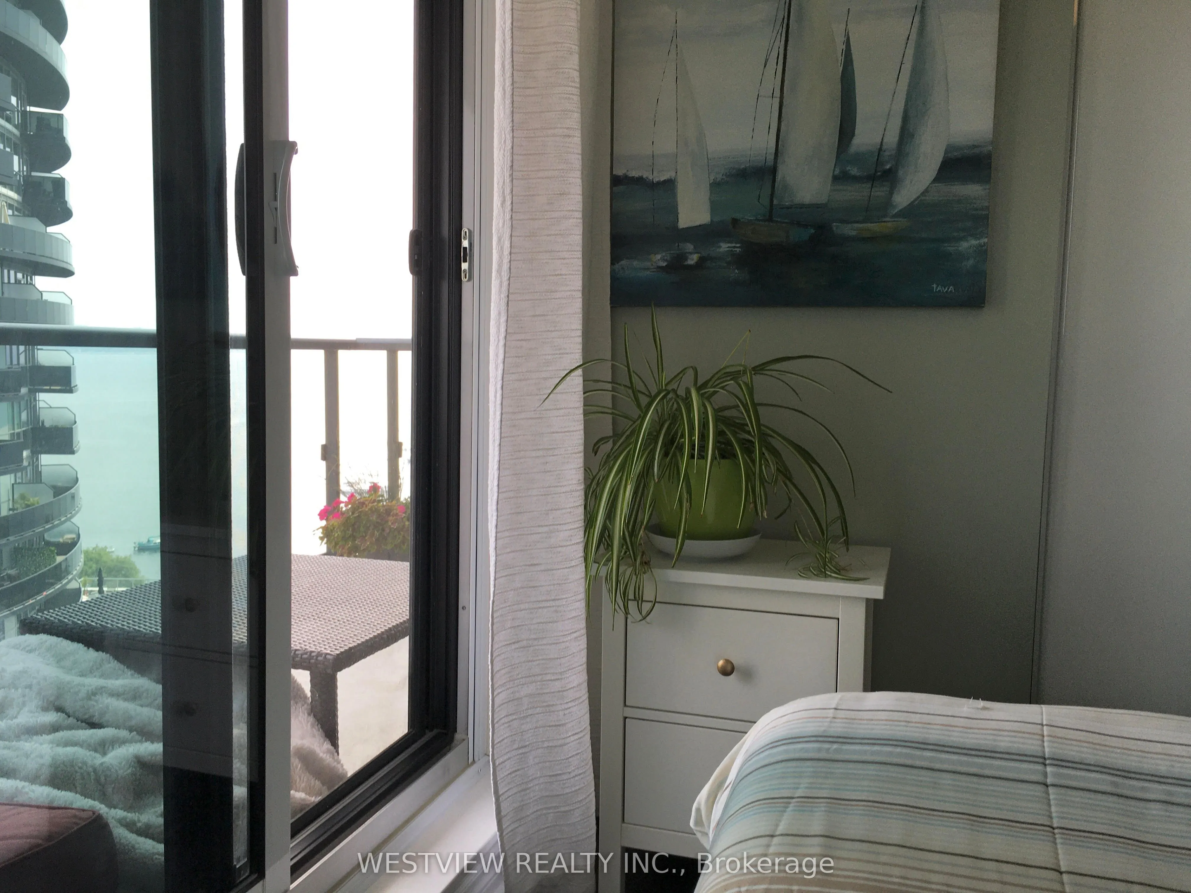 39 Annie Craig Drive, #1207