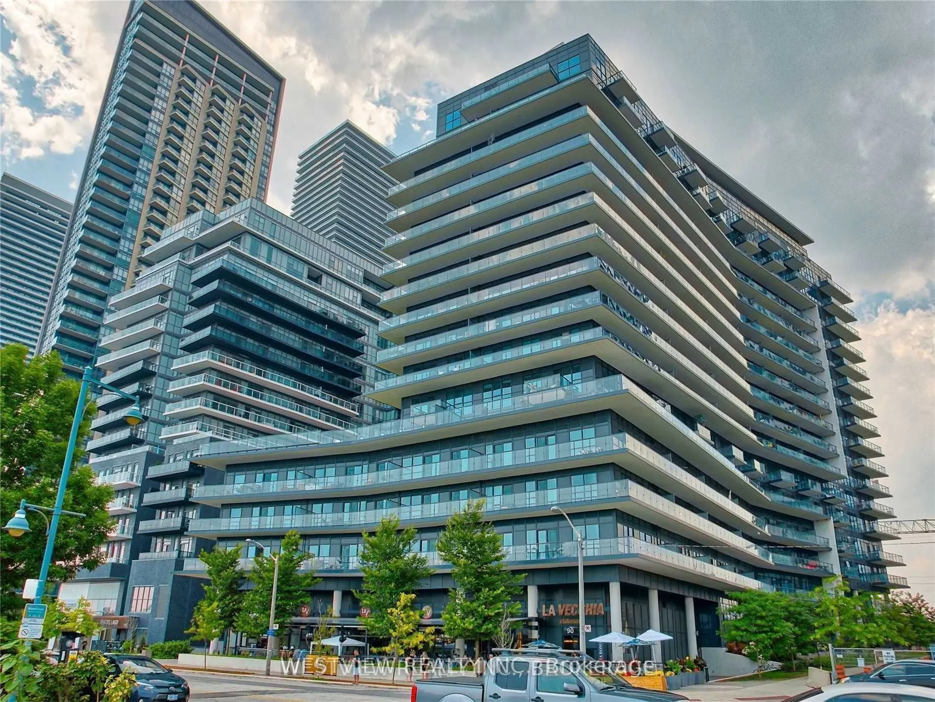 39 Annie Craig Drive, #1207