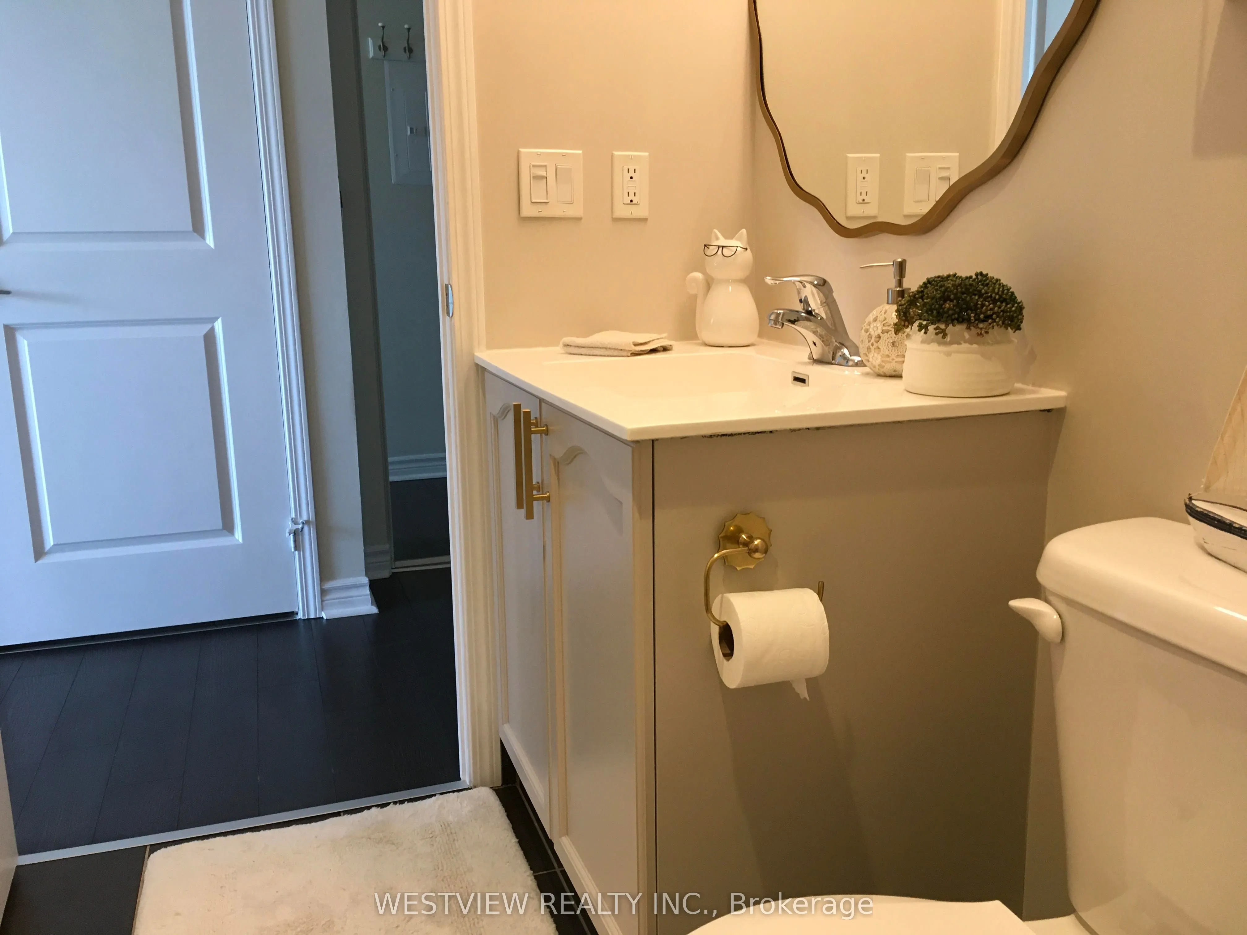 39 Annie Craig Drive, #1207