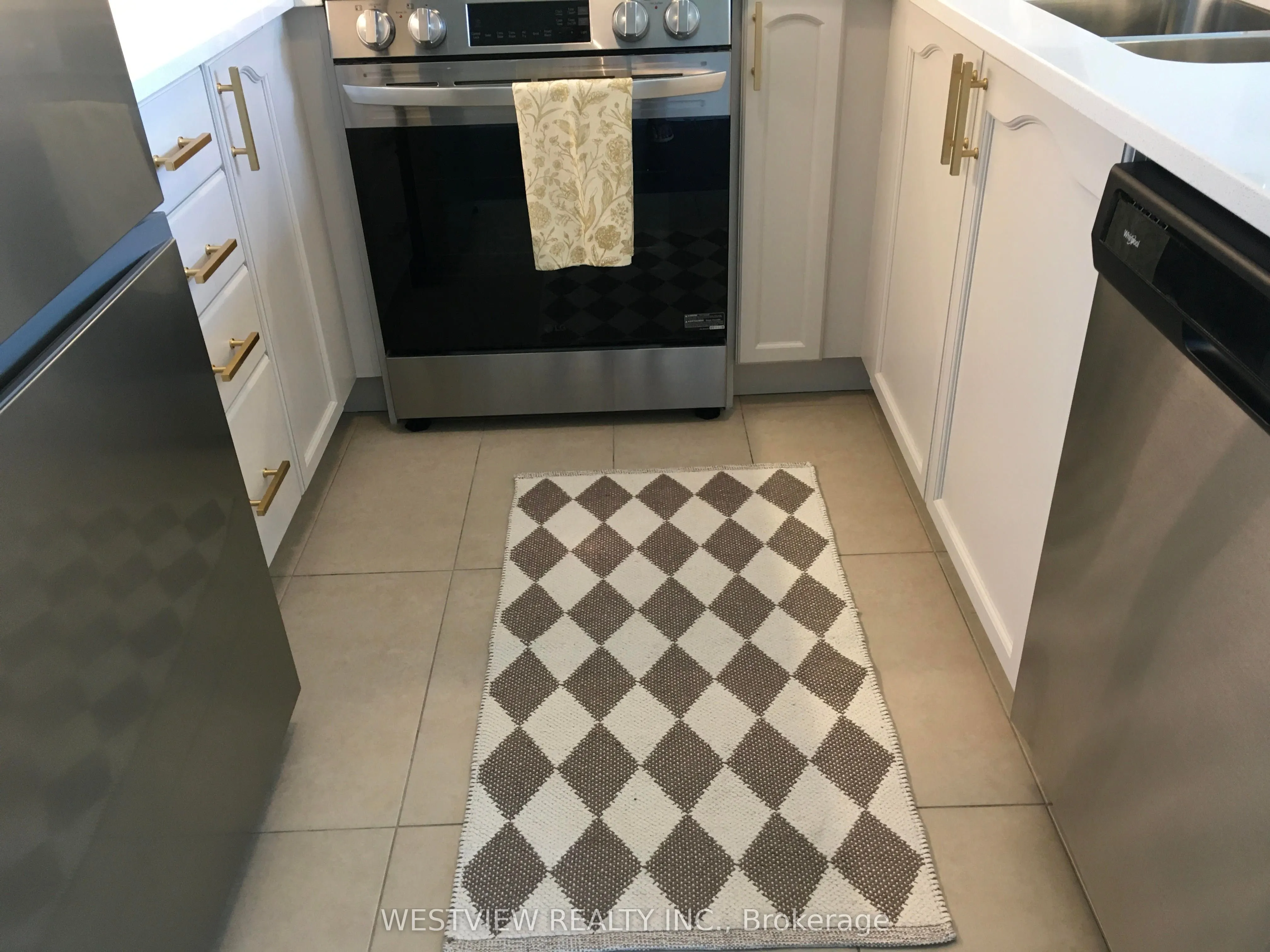39 Annie Craig Drive, #1207