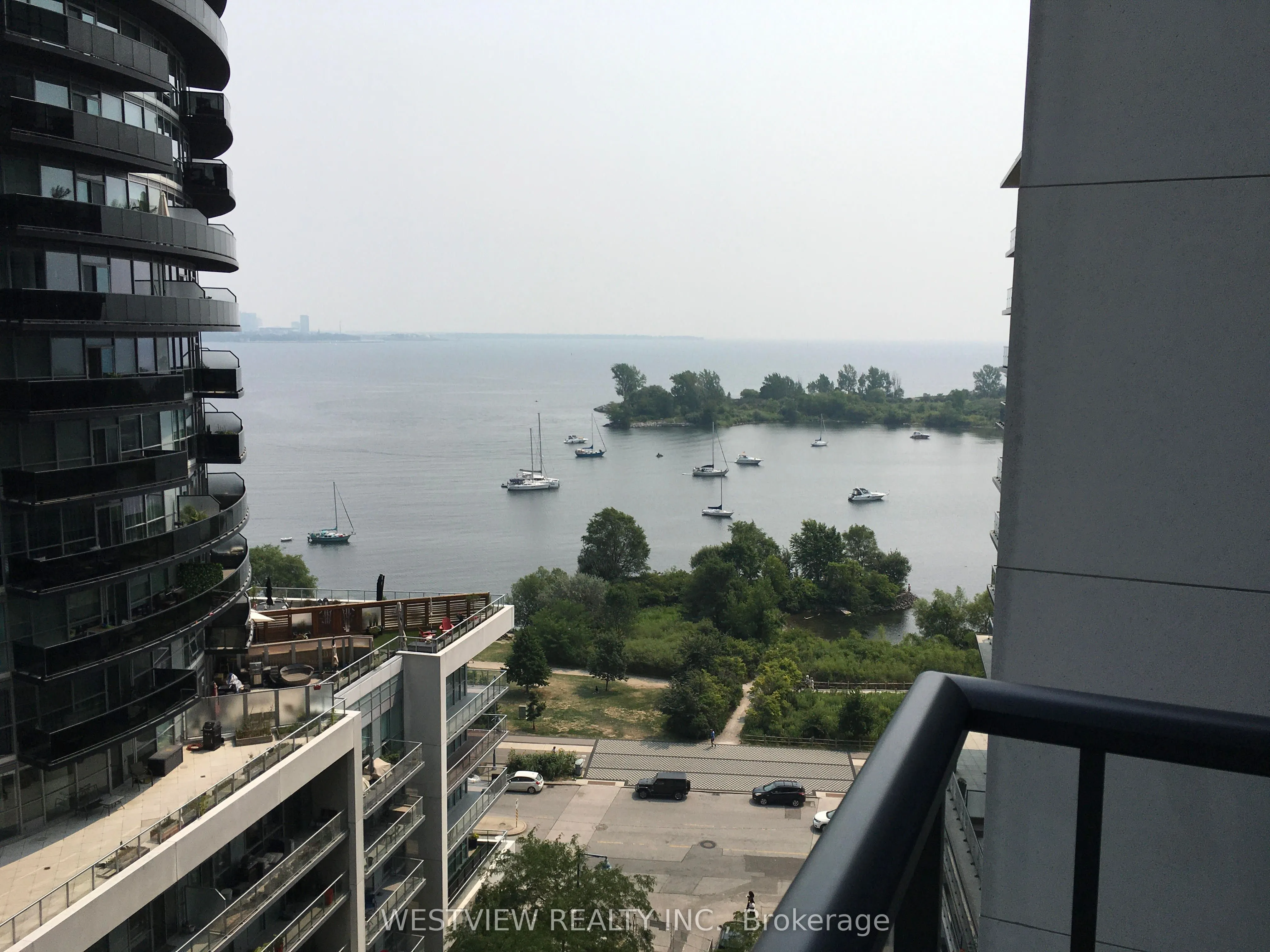 39 Annie Craig Drive, #1207