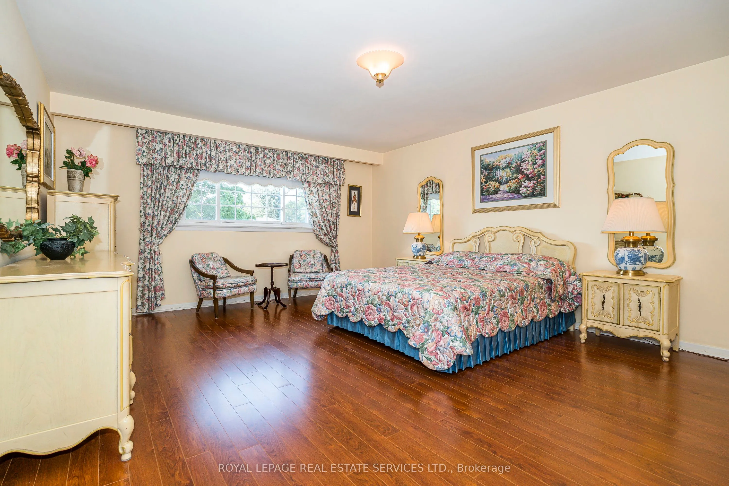 36 Courtsfield Crescent