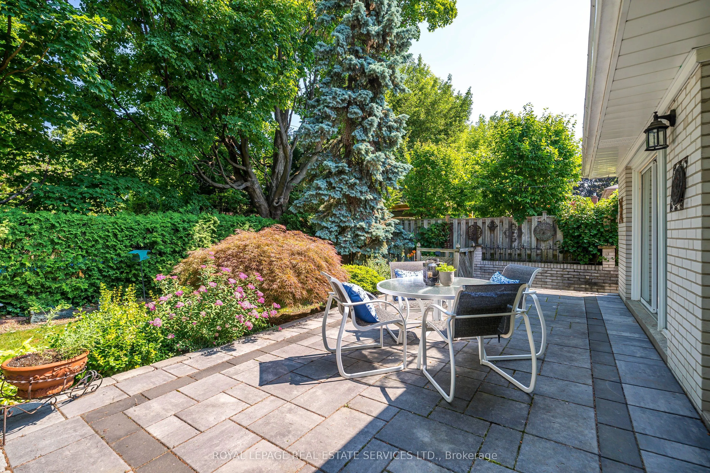 36 Courtsfield Crescent