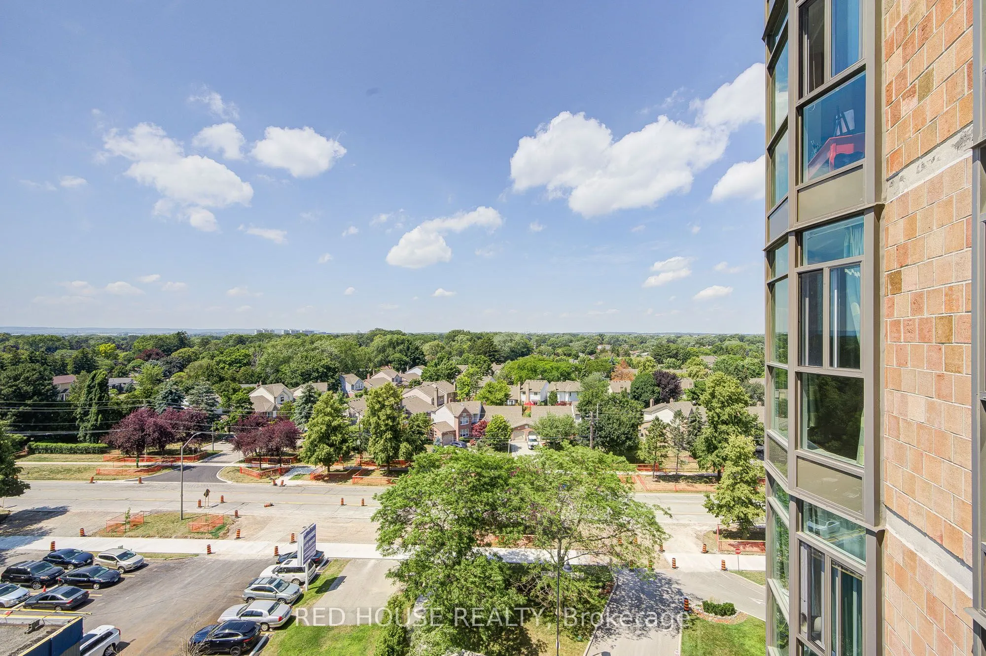 5250 Lakeshore Road #809