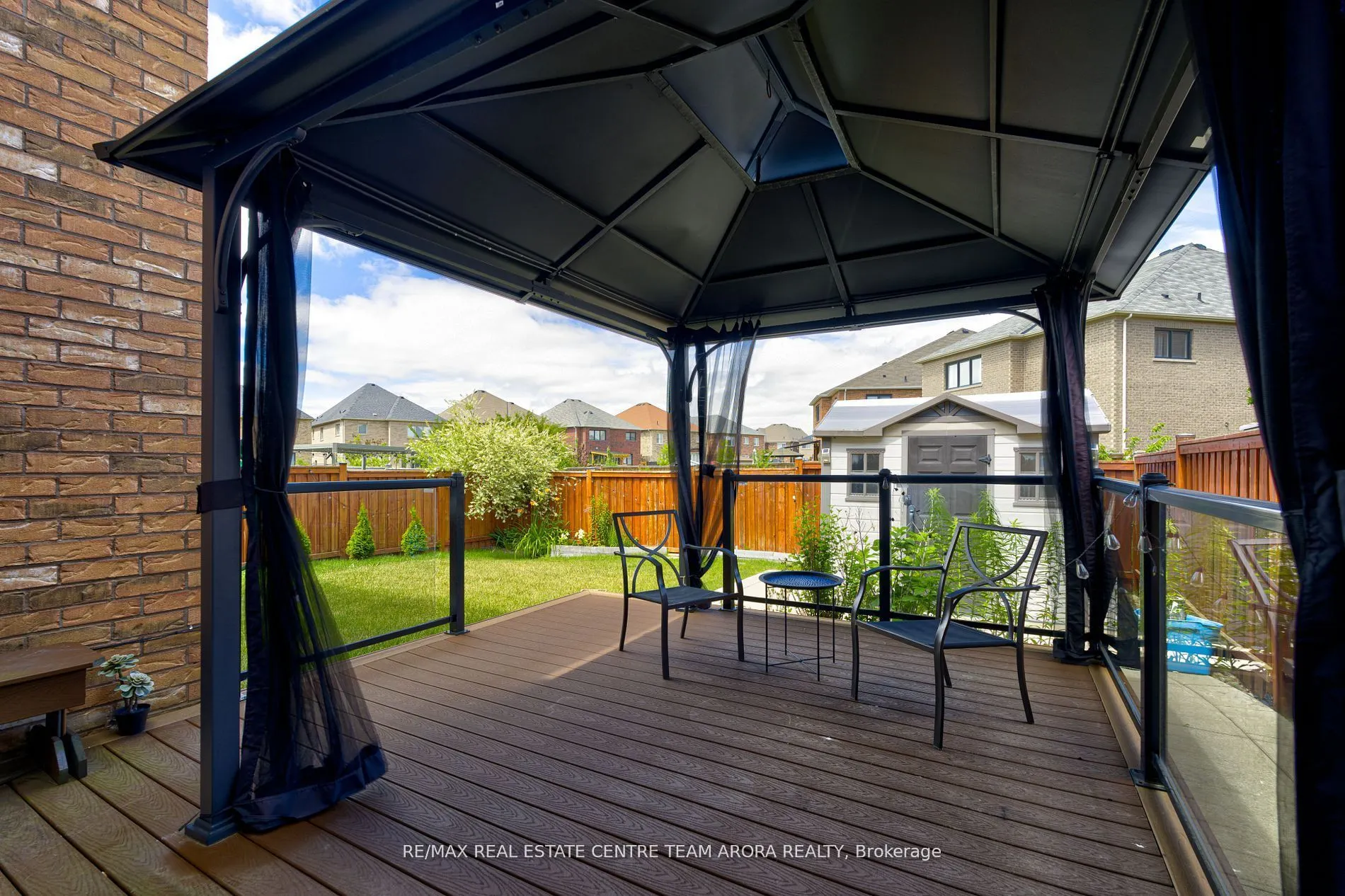 16 Valleyway Drive