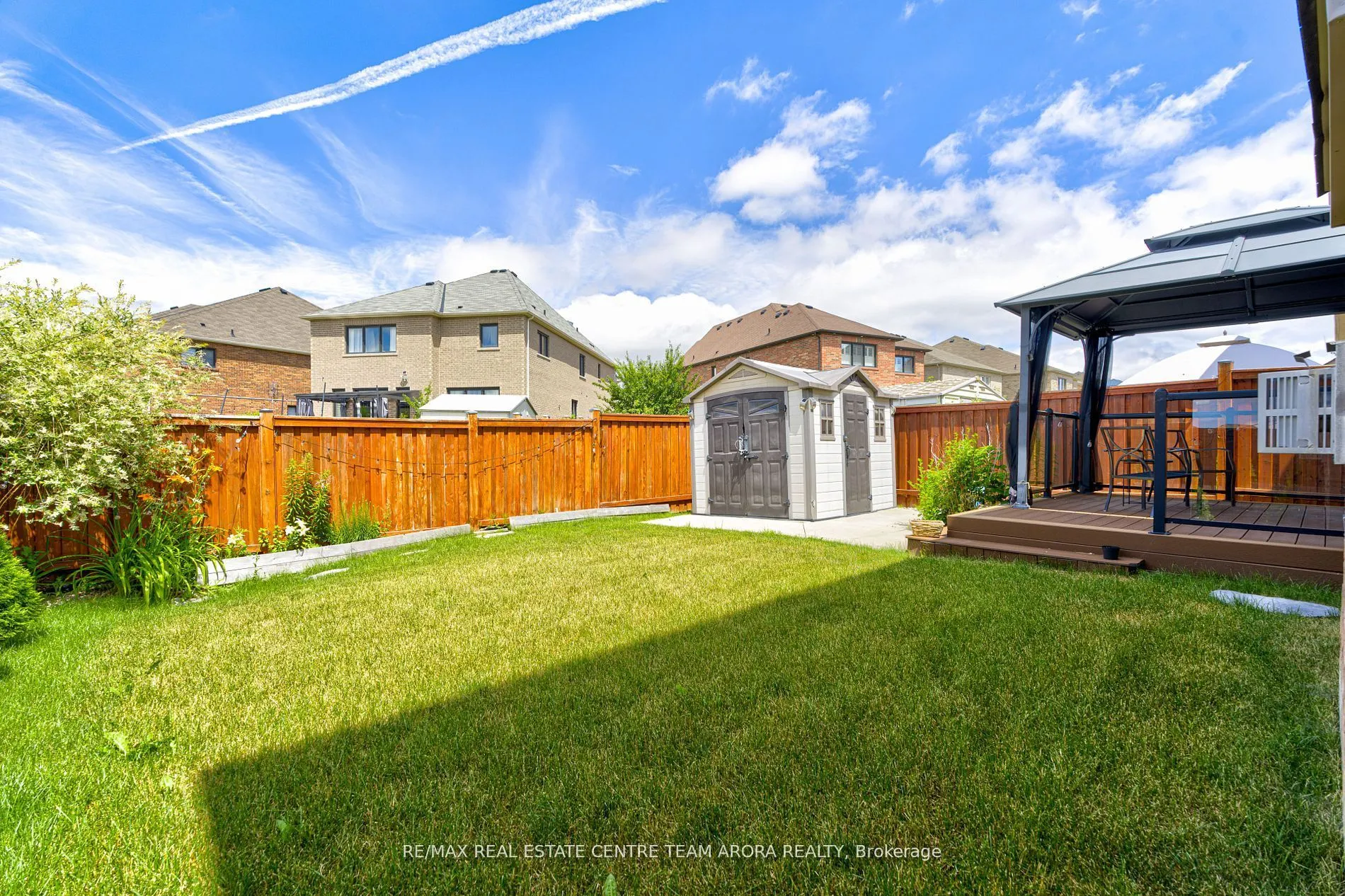 16 Valleyway Drive