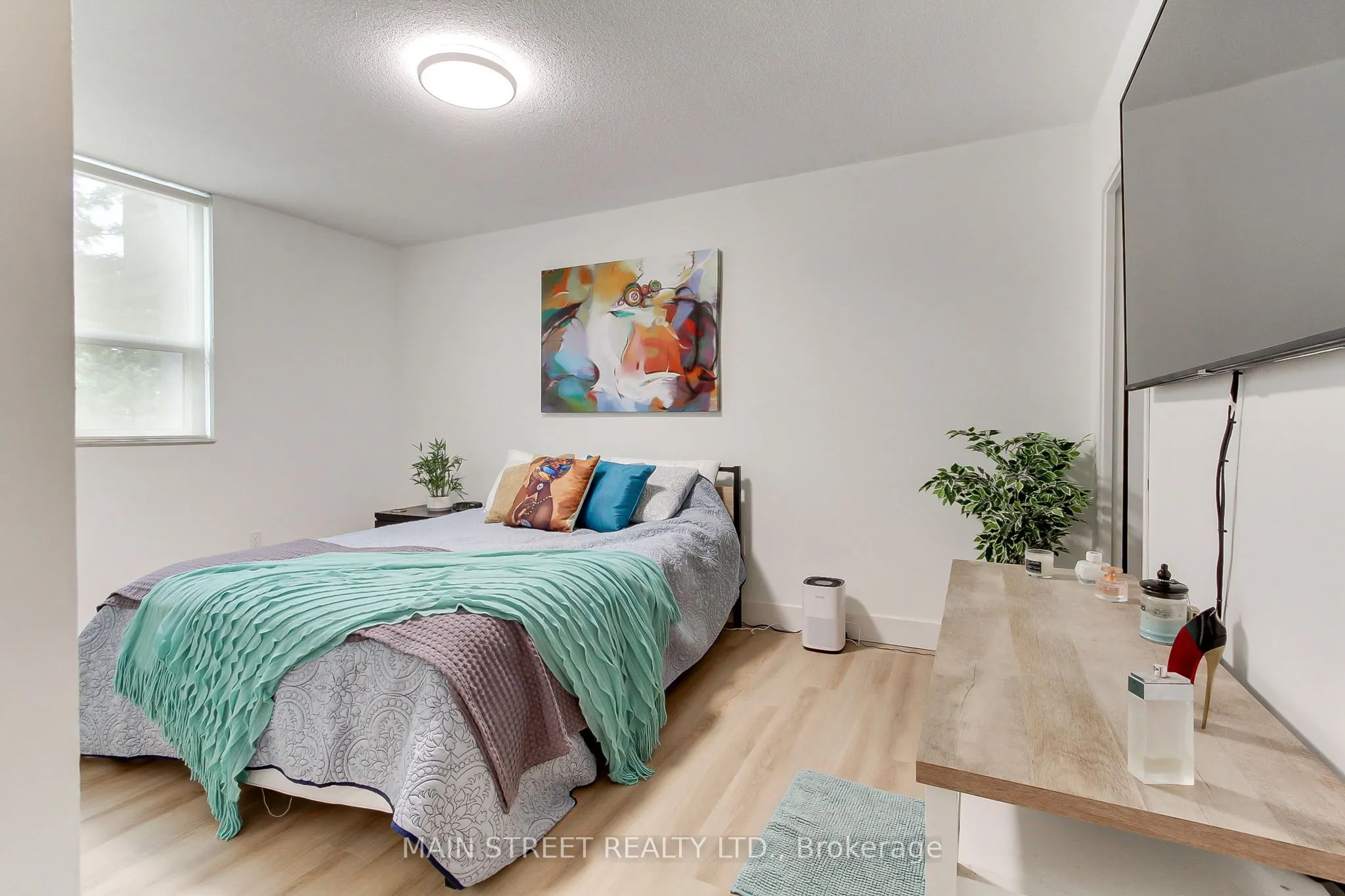 355 Rathburn Road E, #307
