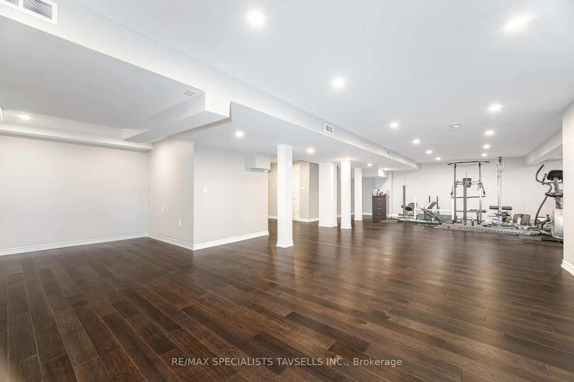 8 Mccandless Court