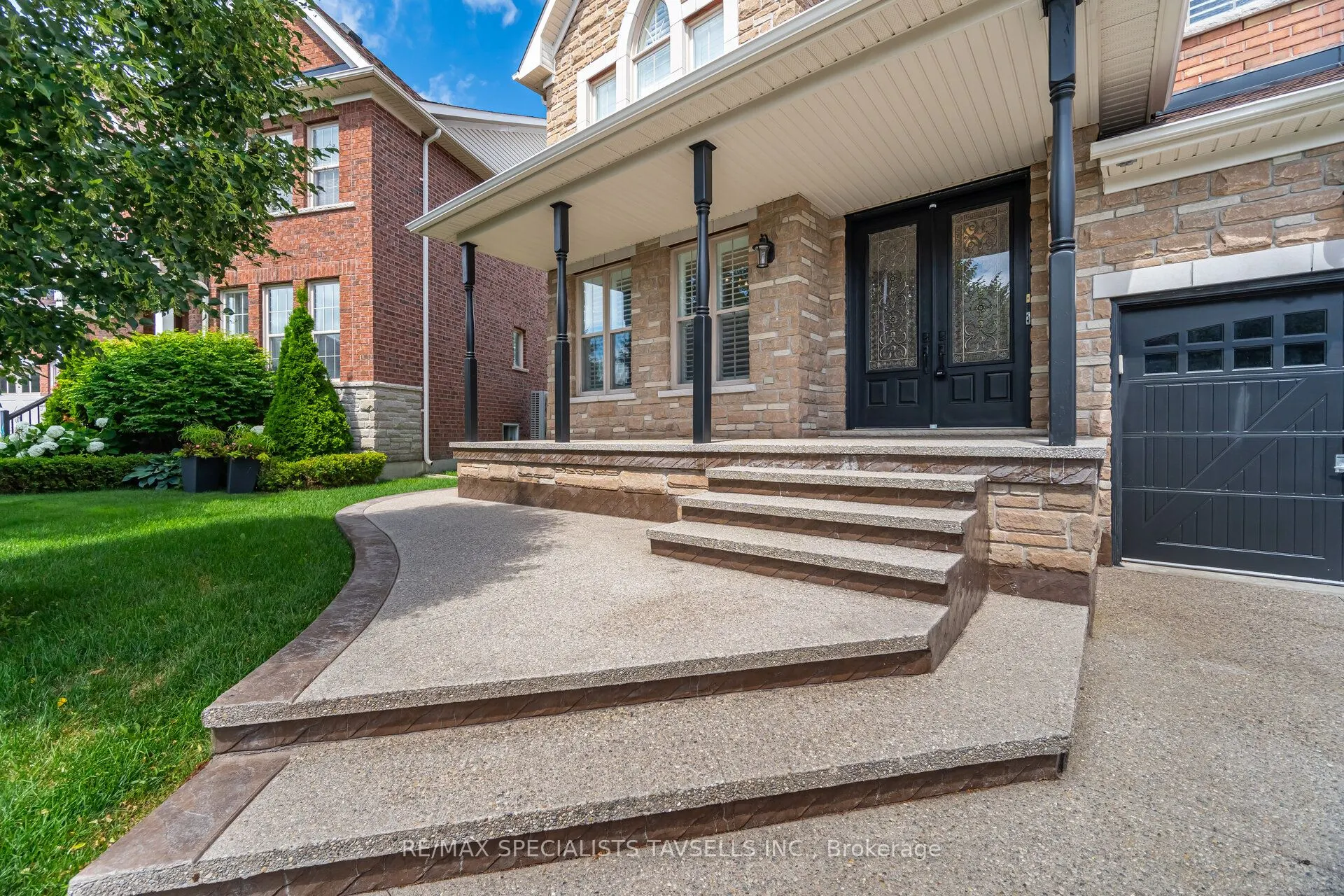 8 Mccandless Court
