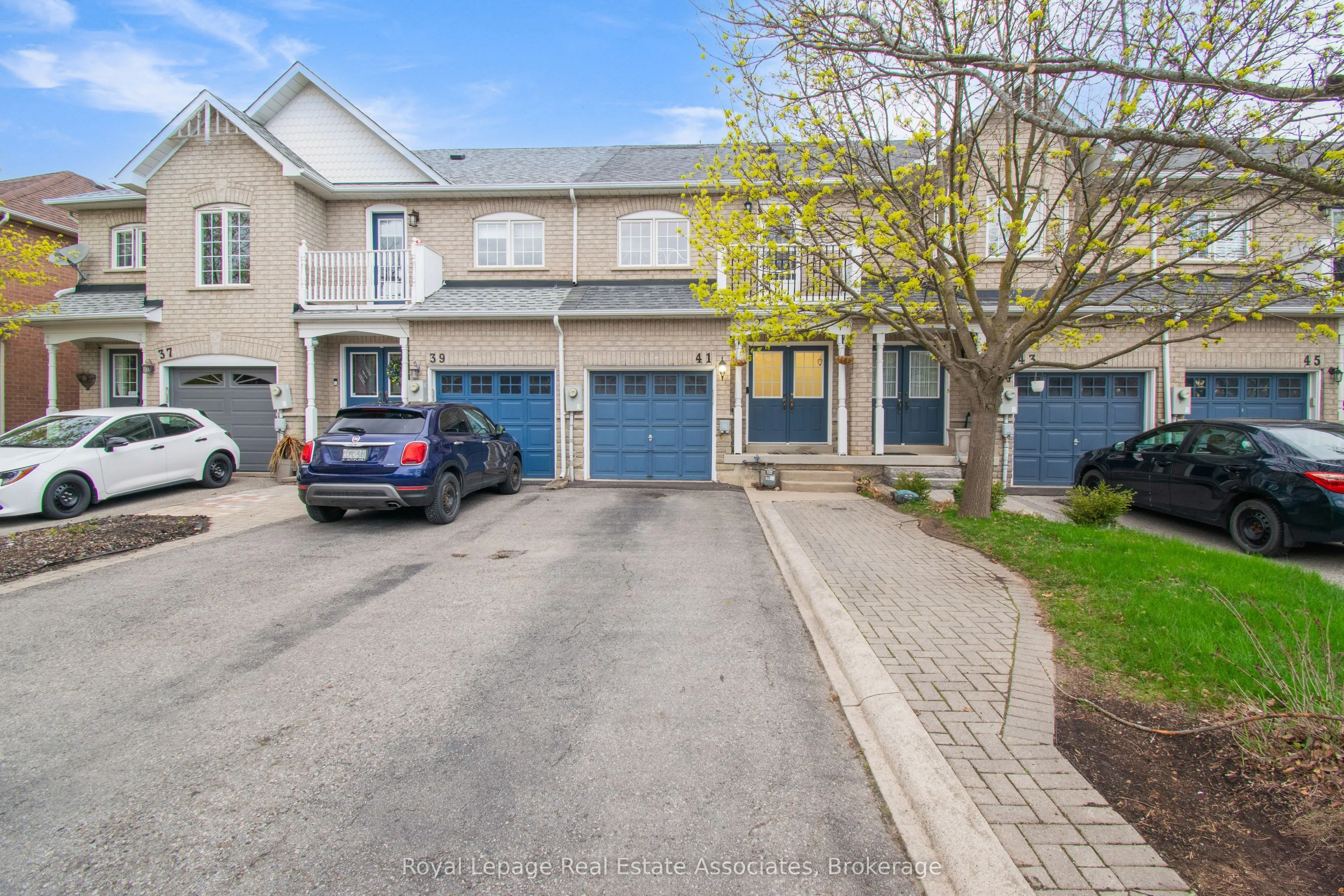 41 Dominion Gardens Drive