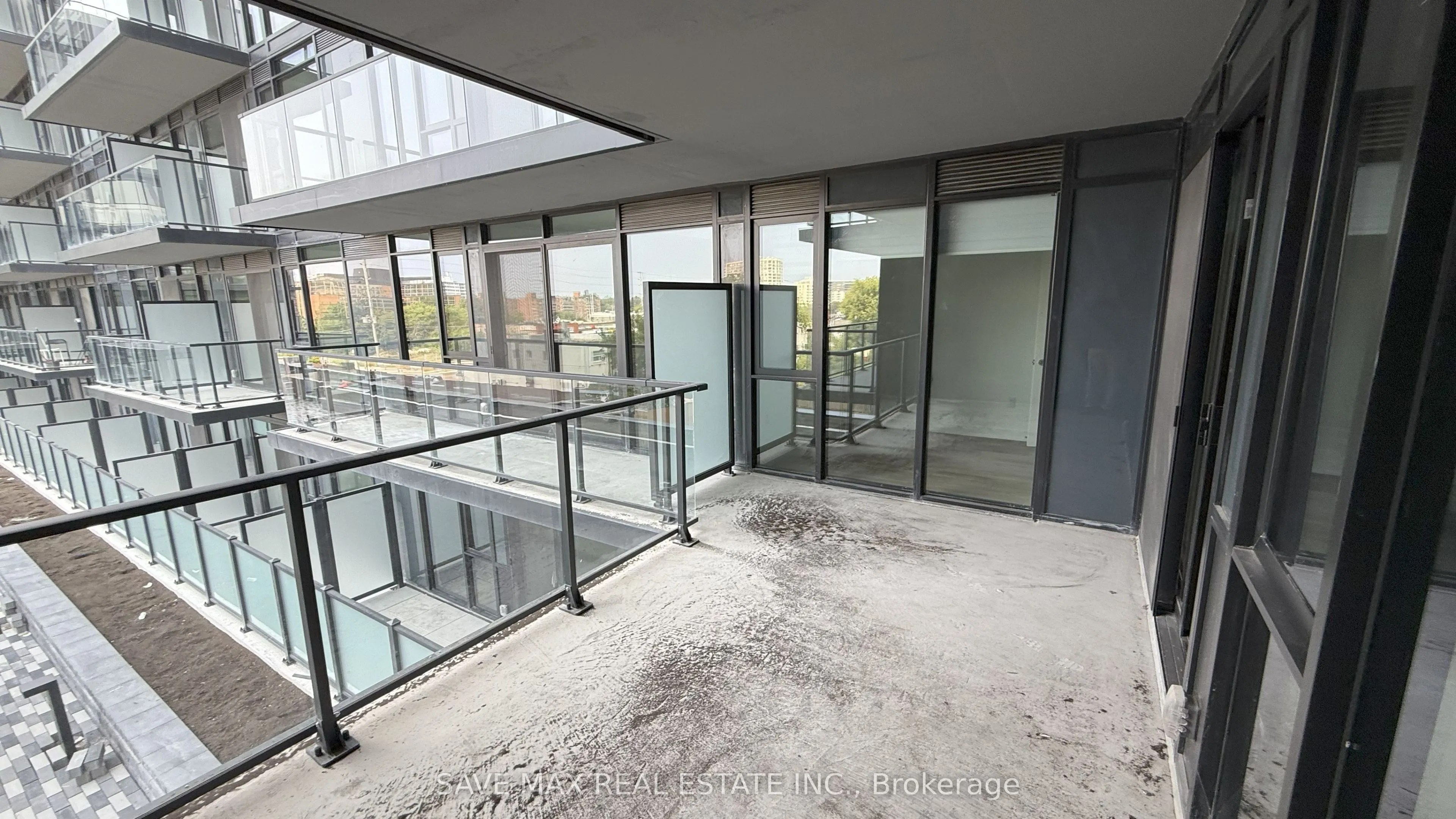 3009 Novar Road, #327