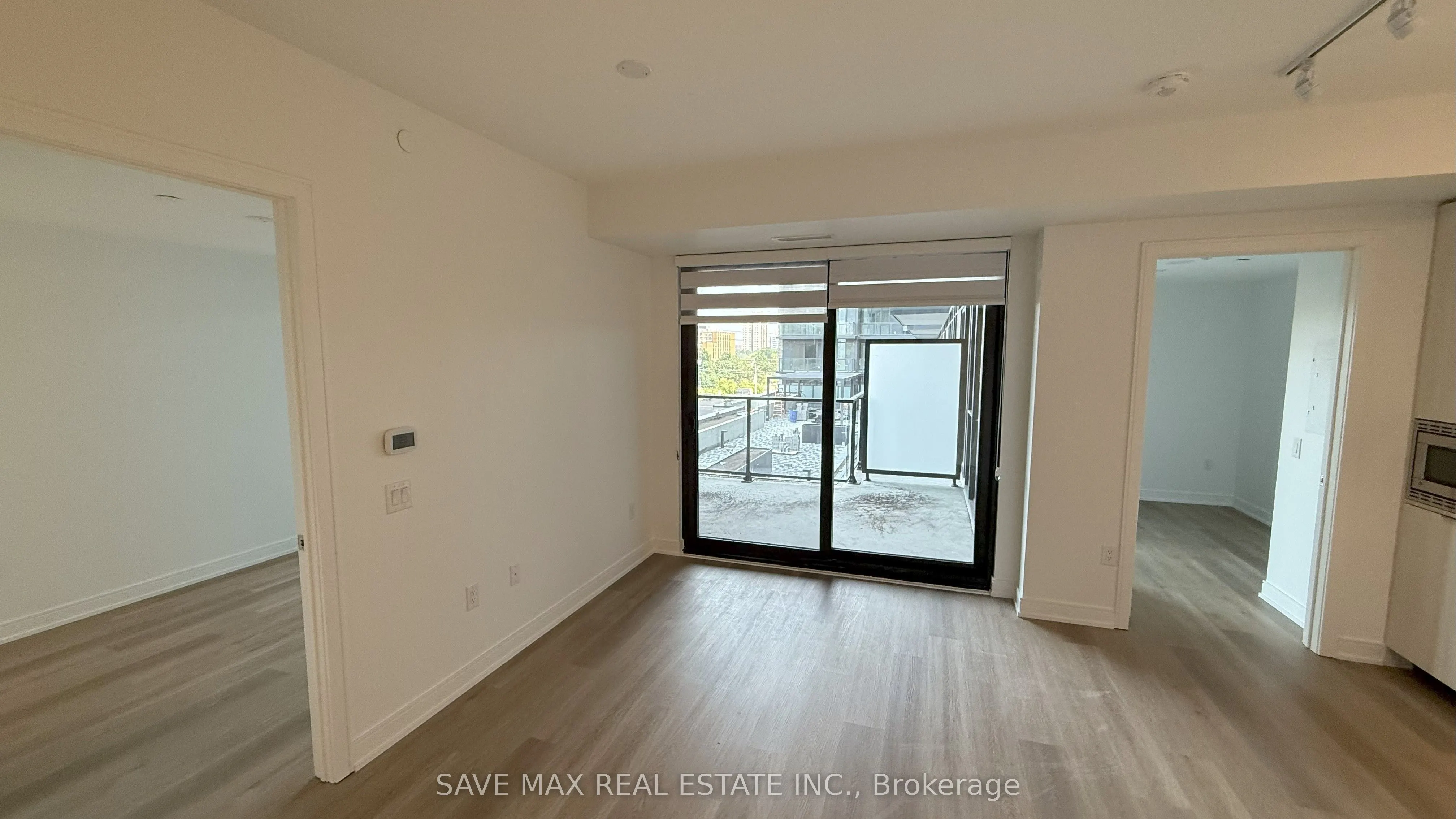 3009 Novar Road, #327