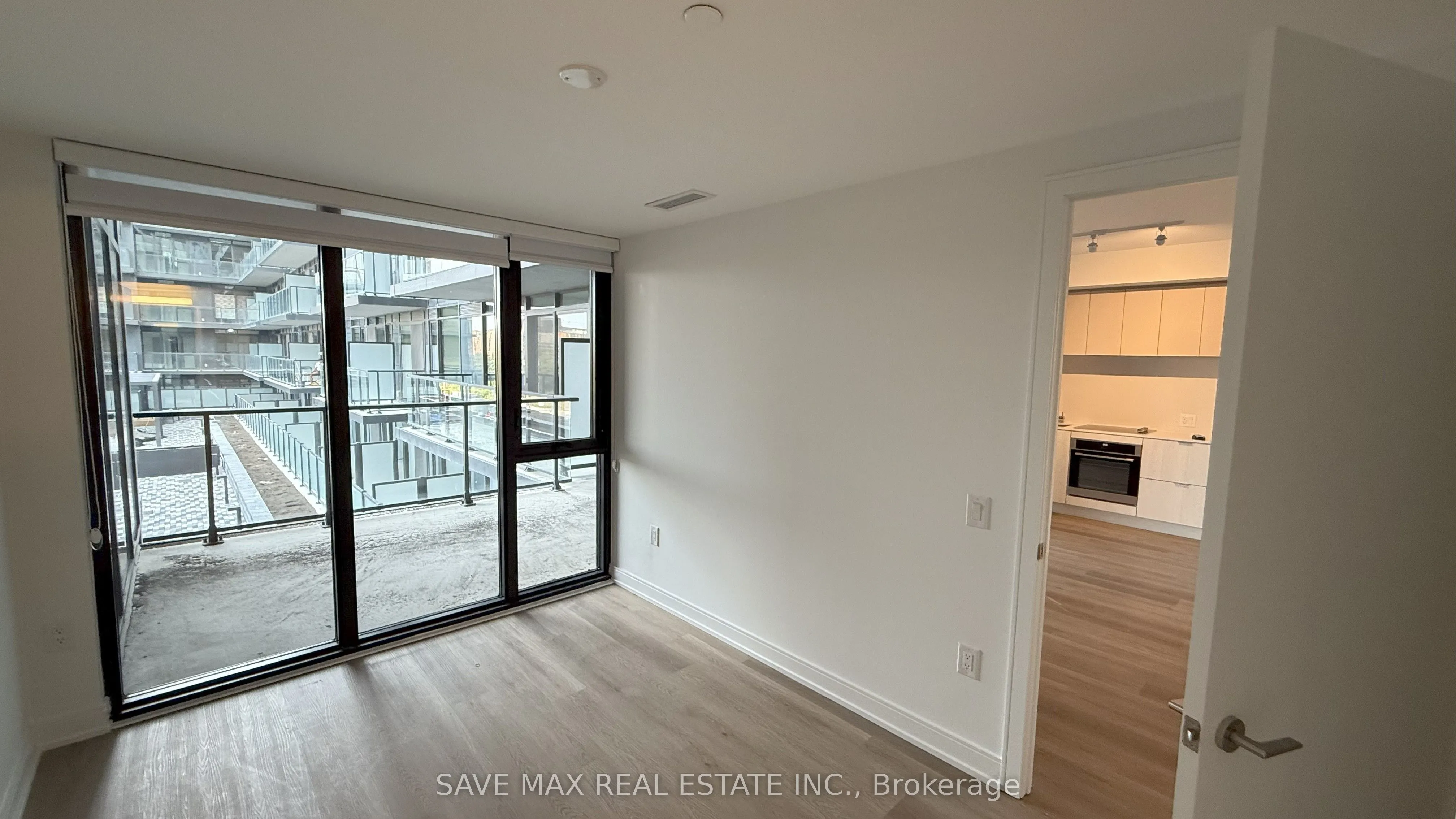 3009 Novar Road, #327