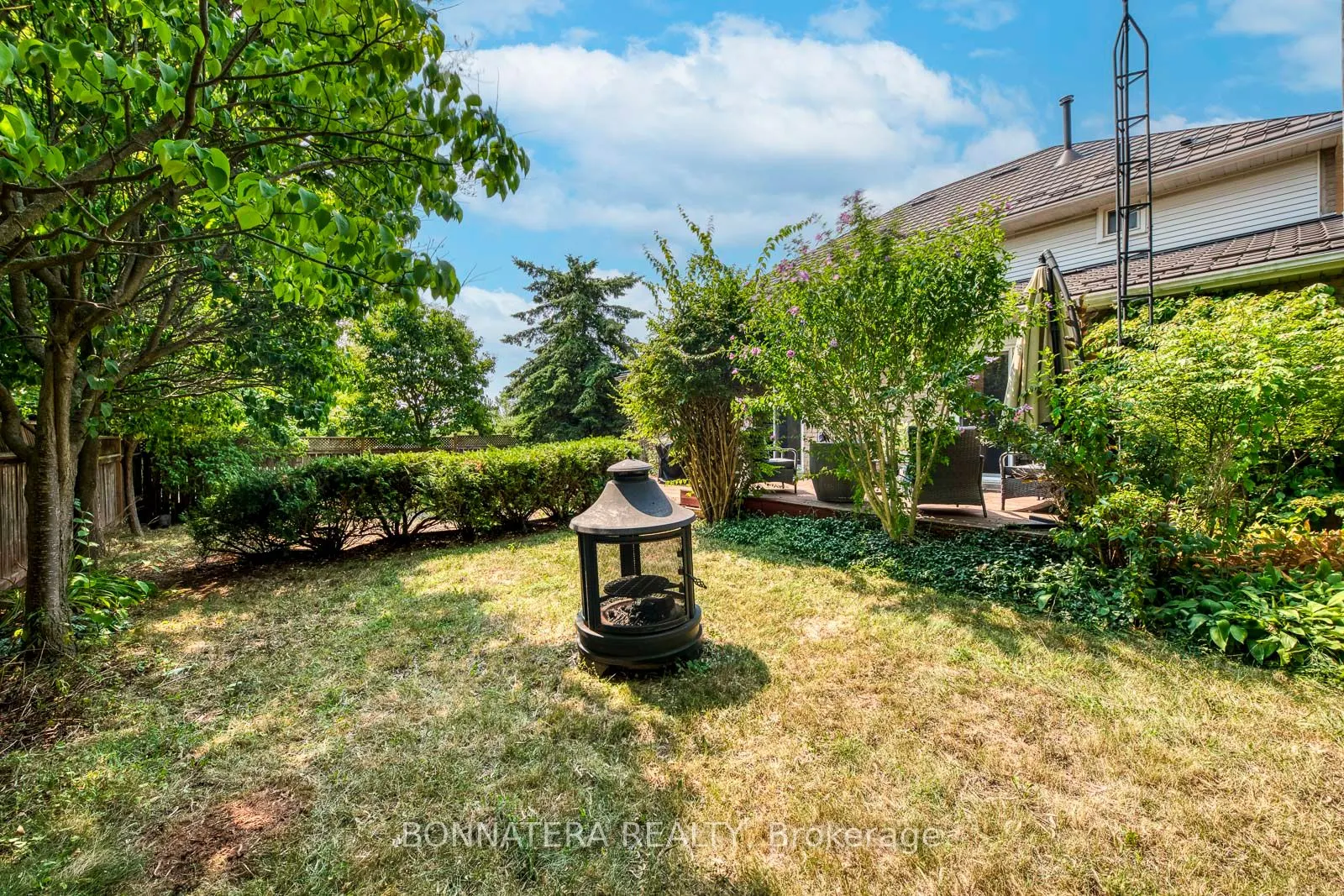 475 Underwood Crescent
