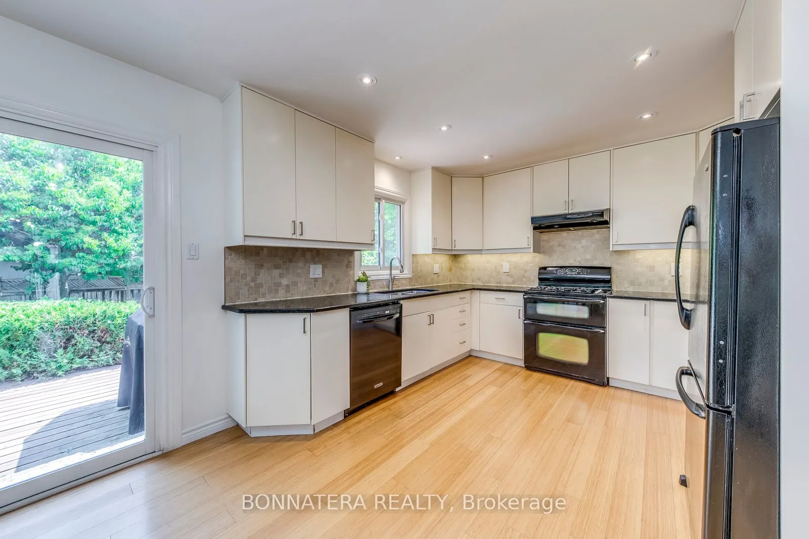 475 Underwood Crescent