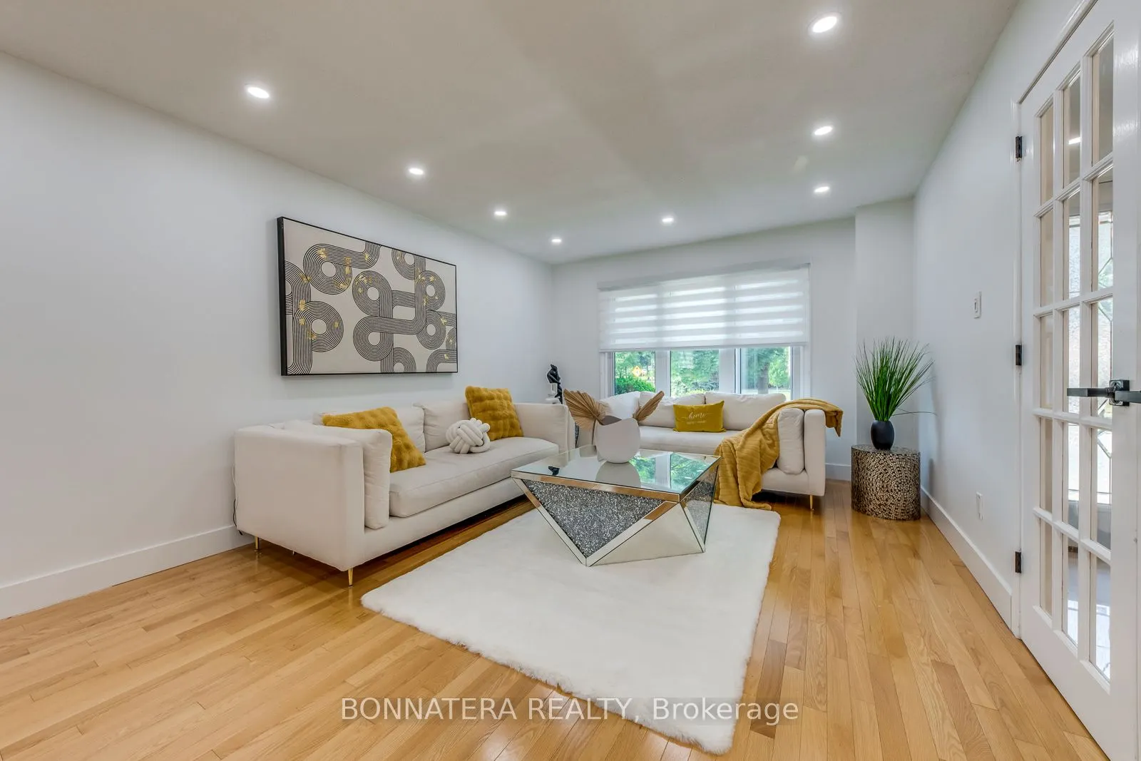475 Underwood Crescent