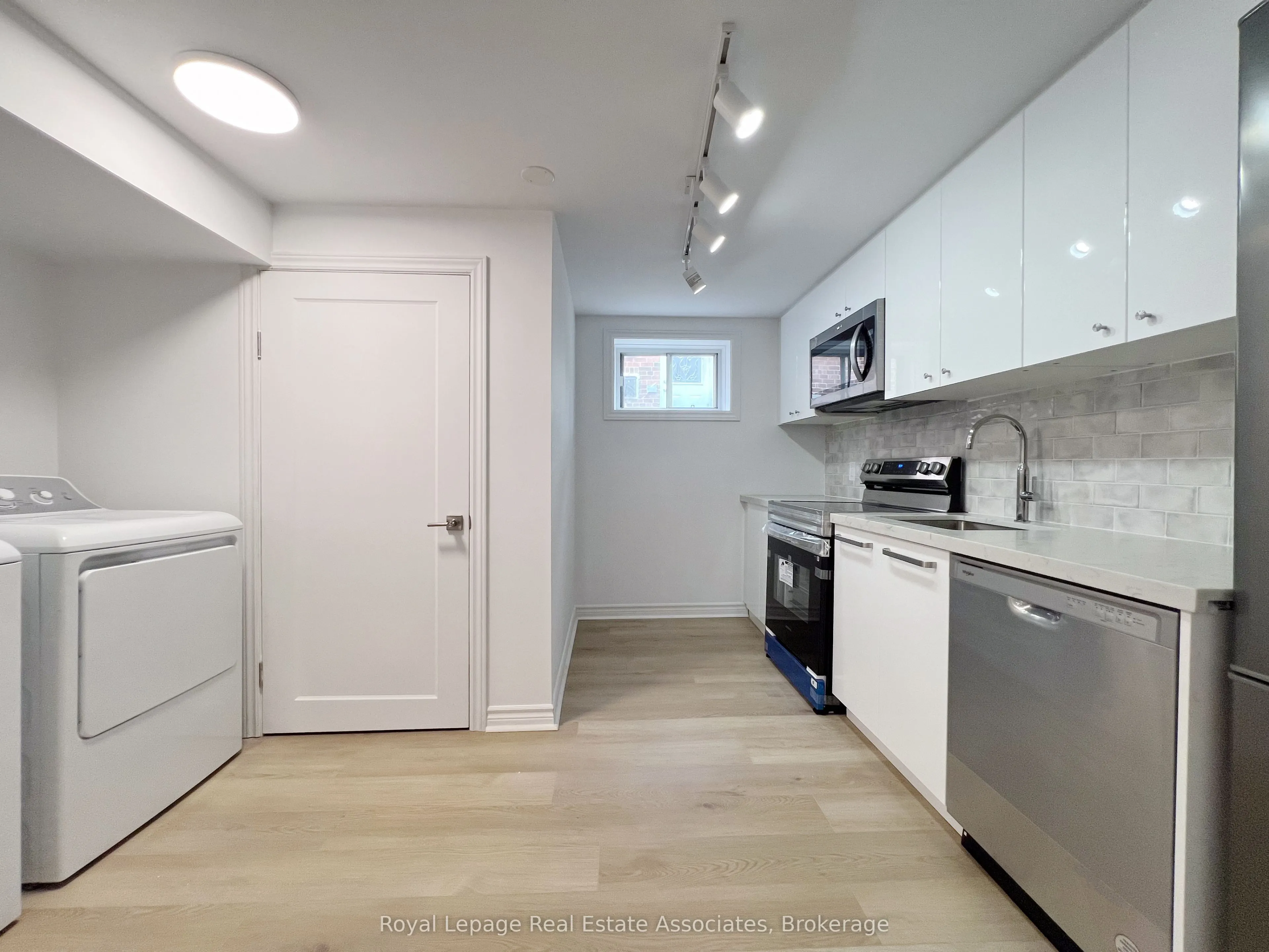 20 Silvercrest Avenue, #Bsmt