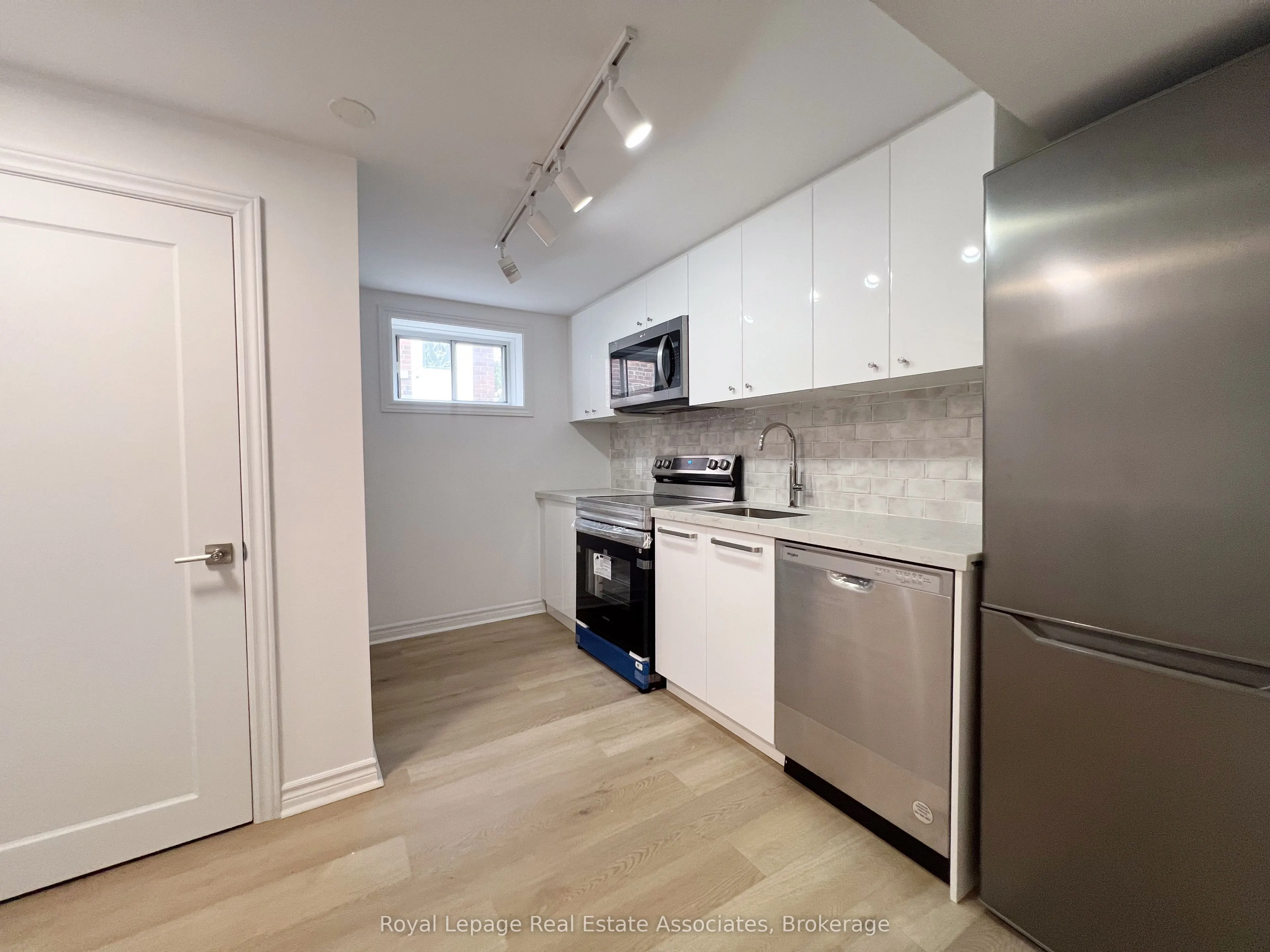 20 Silvercrest Avenue, #Bsmt