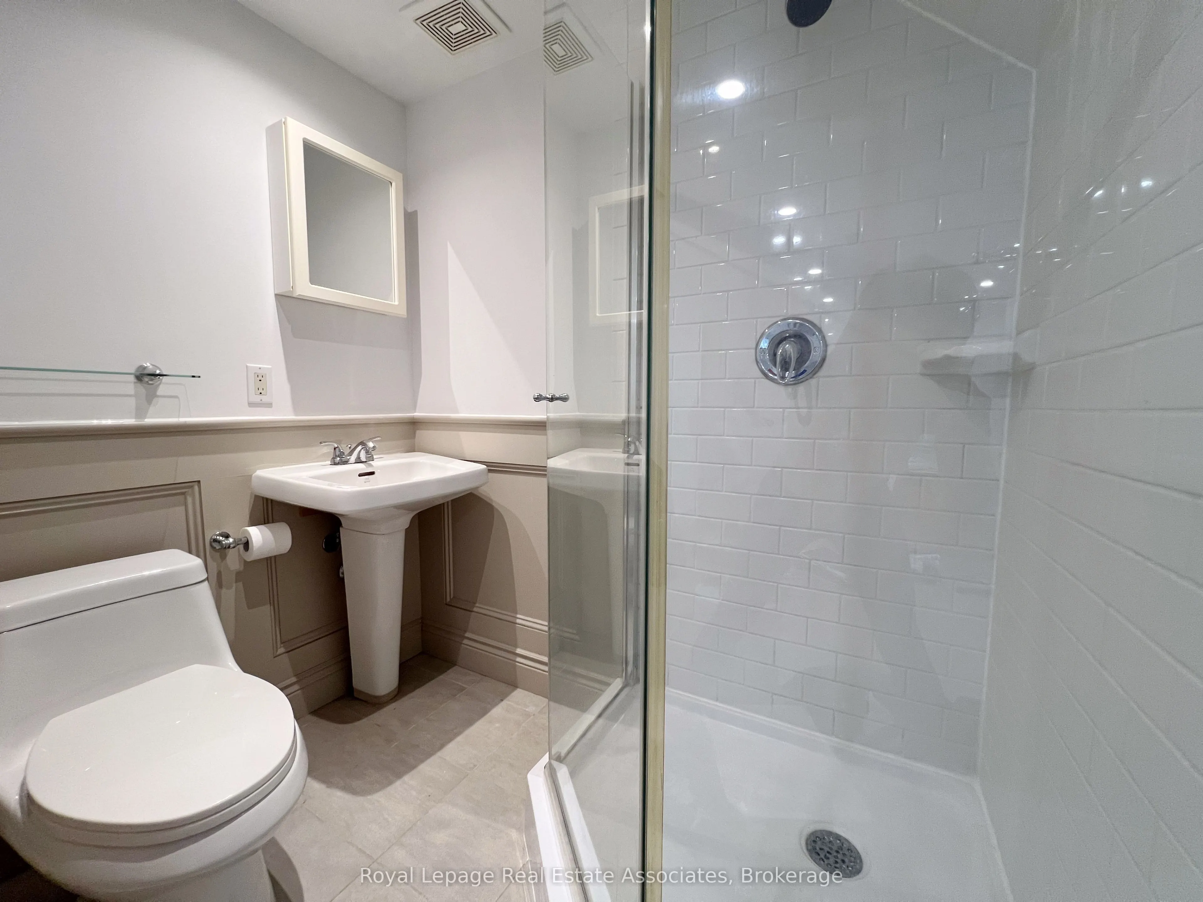 20 Silvercrest Avenue, #Bsmt