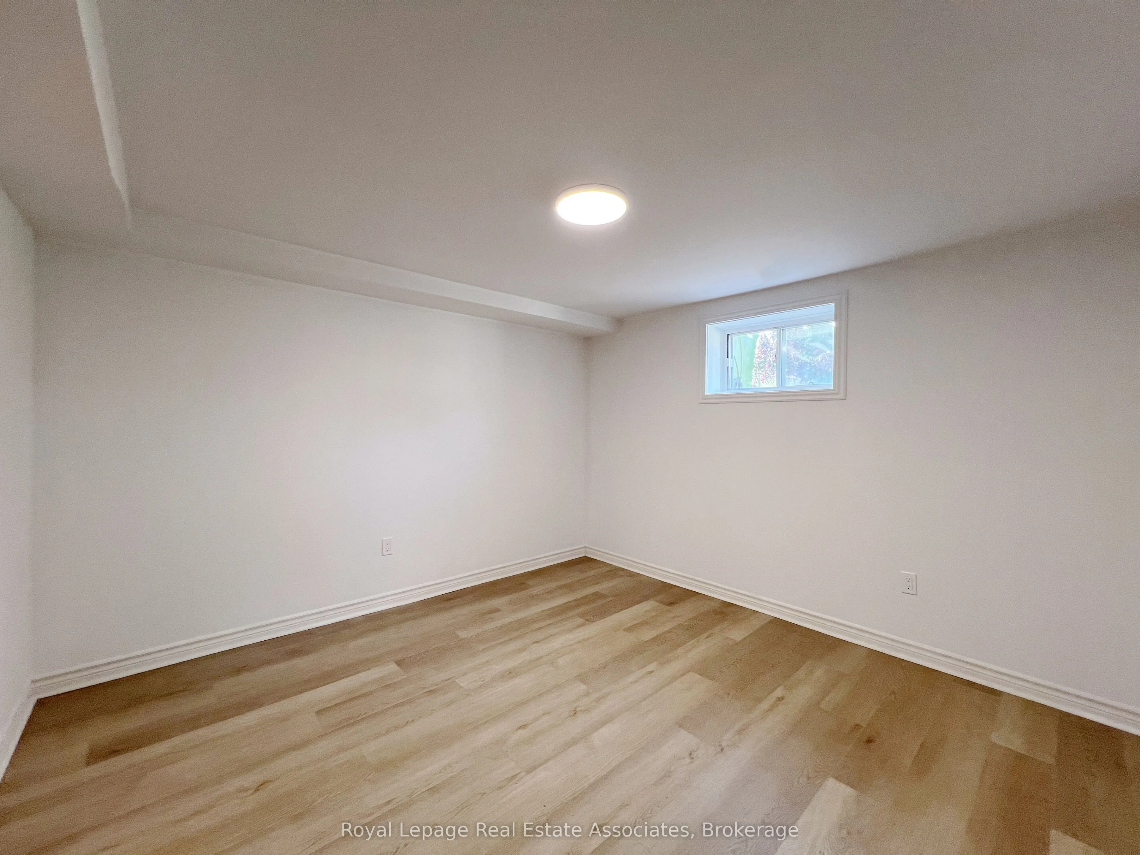 20 Silvercrest Avenue, #Bsmt