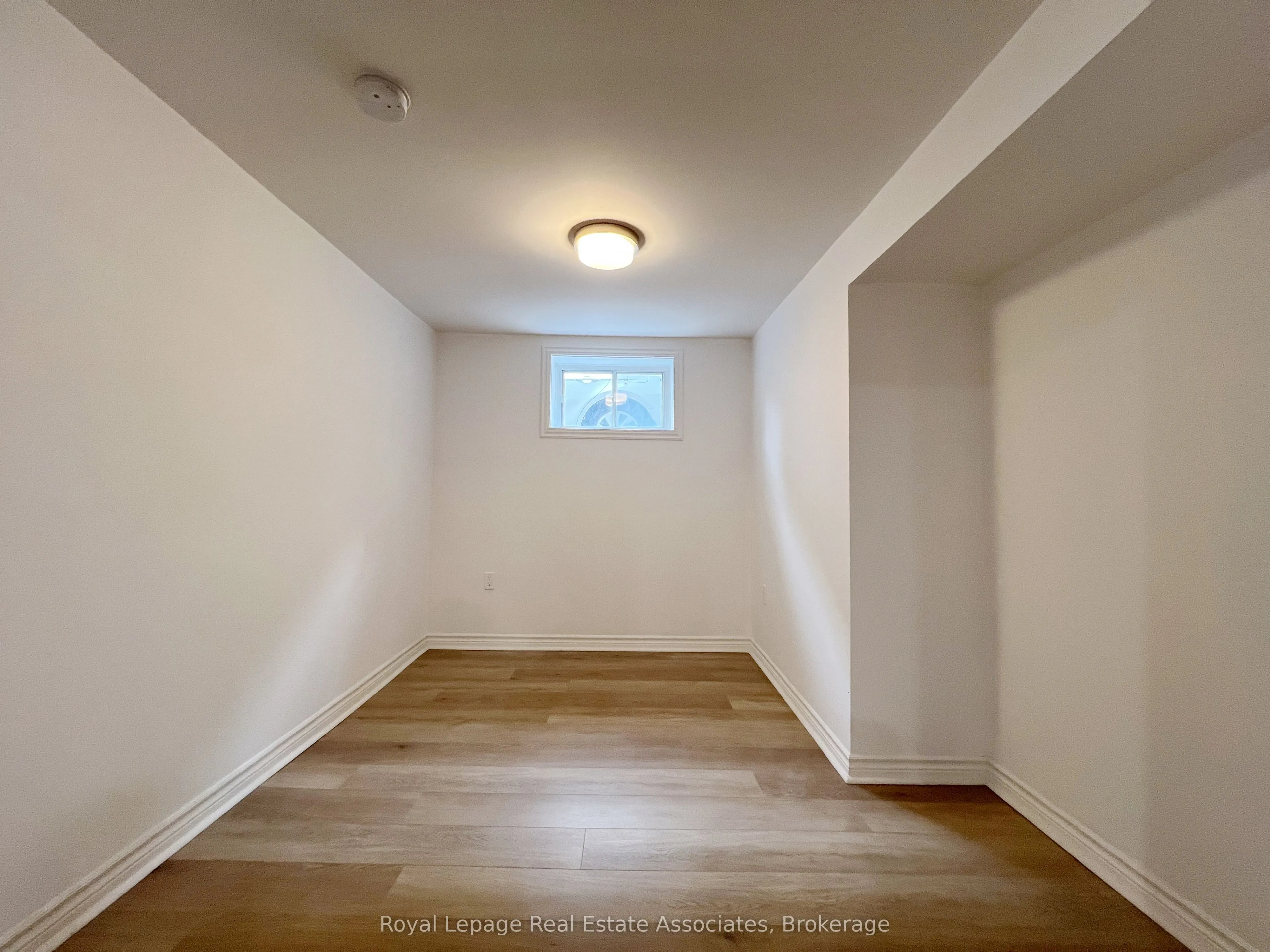 20 Silvercrest Avenue, #Bsmt