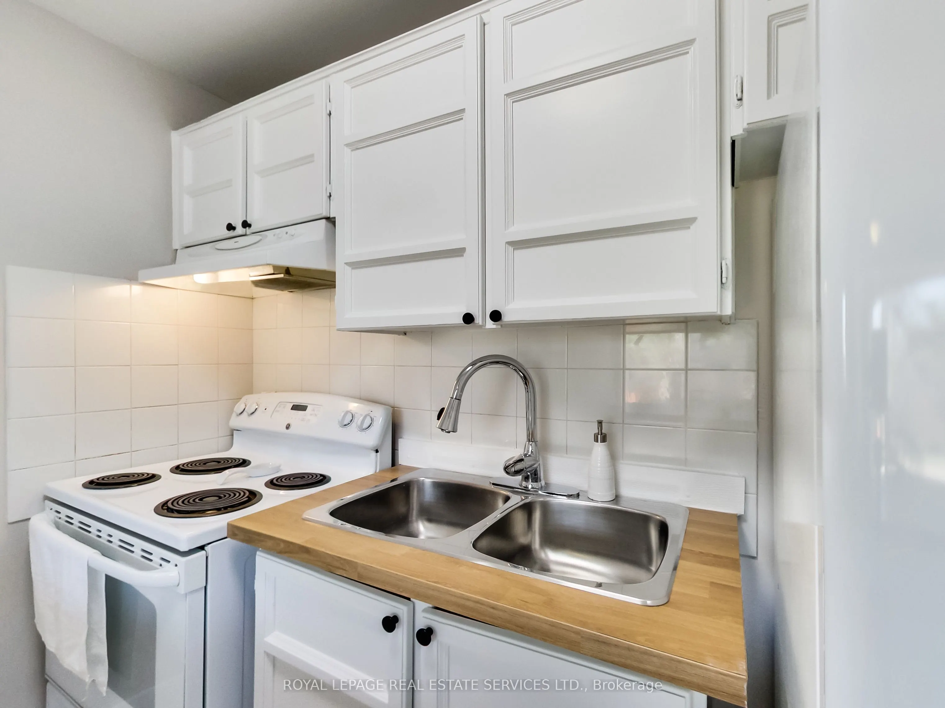 1008 Falgarwood Drive, #5