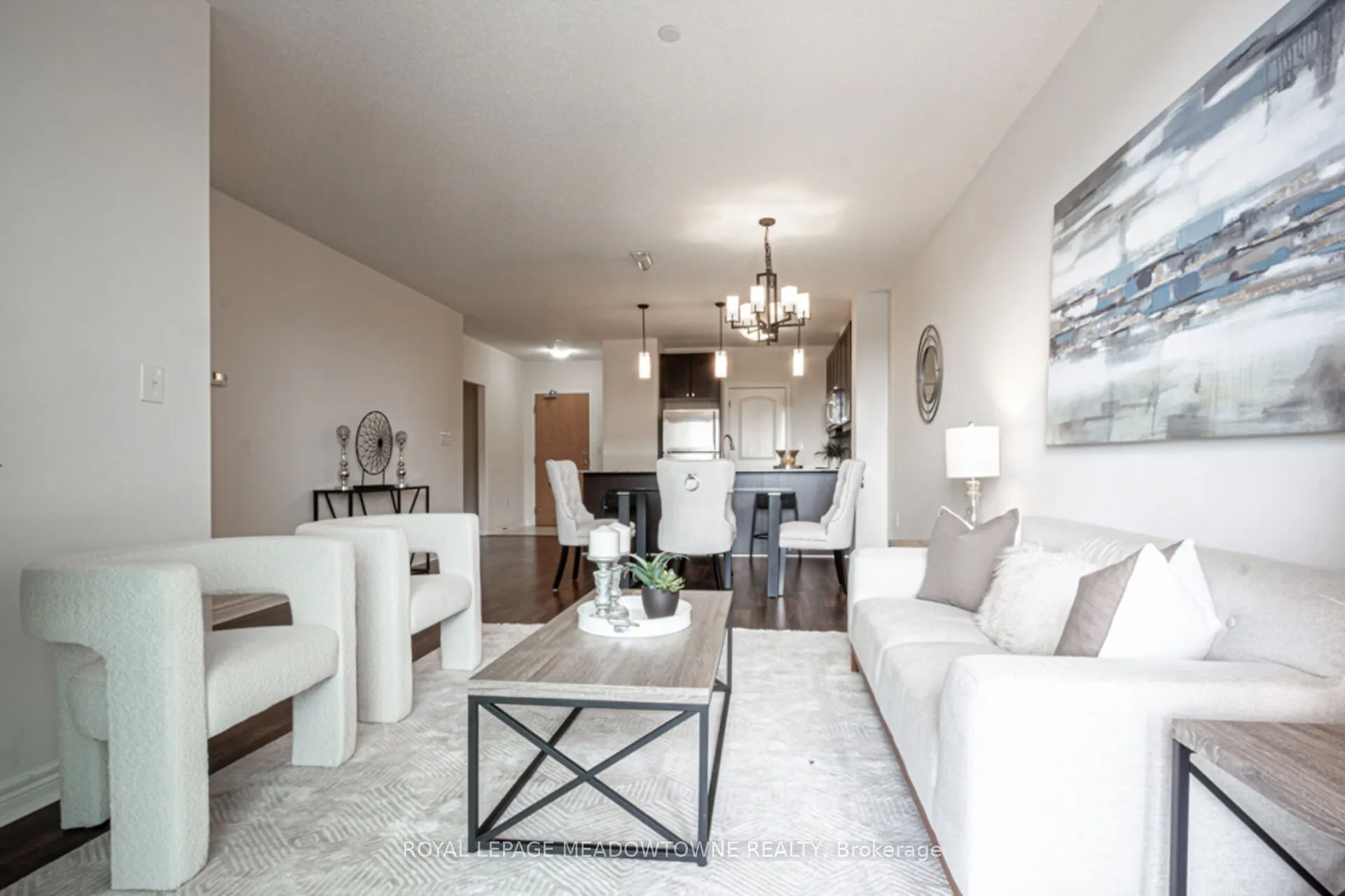 383 Main Street E, #326