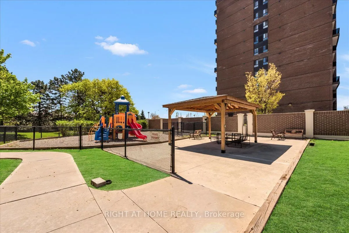 4 Lisa Street, #412