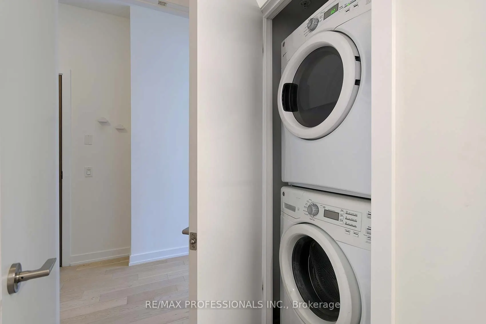 2212 Lake Shore Boulevard W, #3009