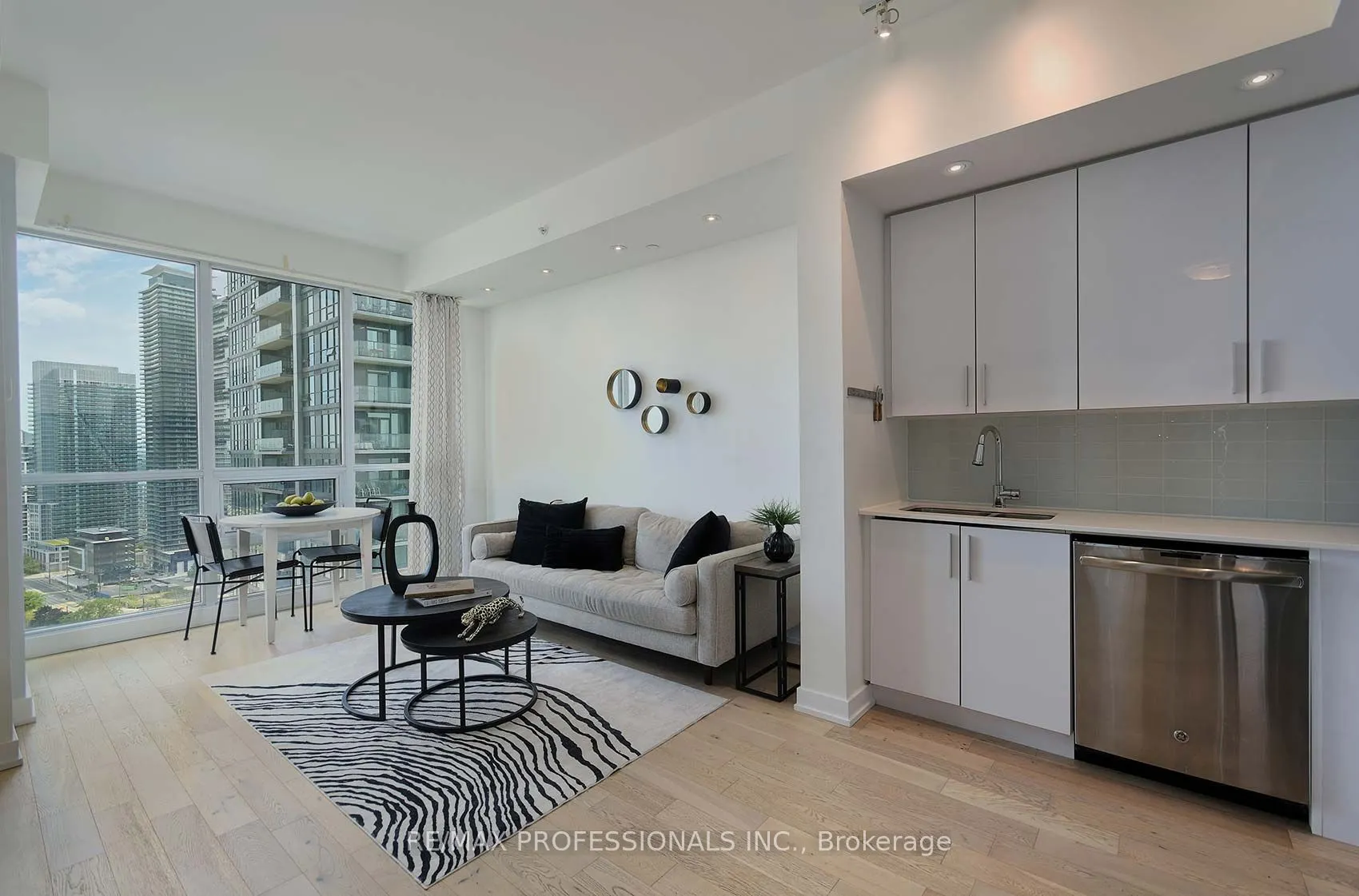 2212 Lake Shore Boulevard W, #3009