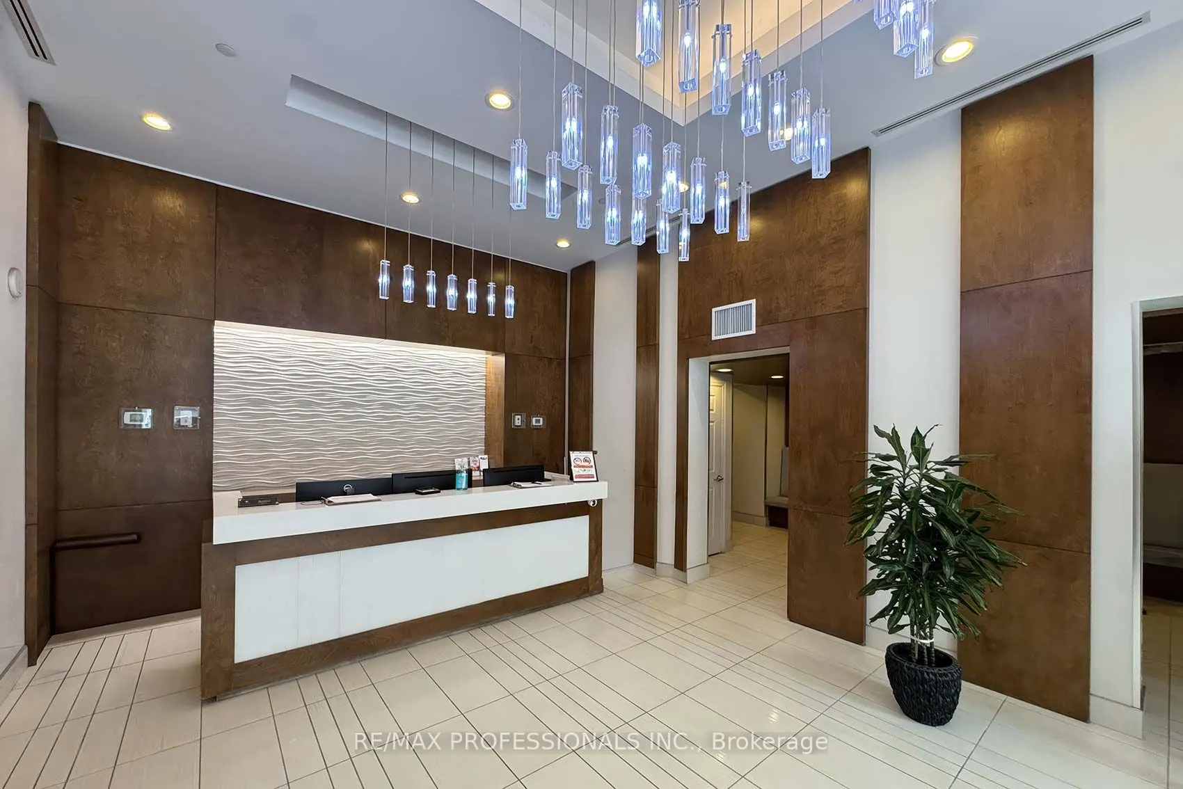 2212 Lake Shore Boulevard W, #3009