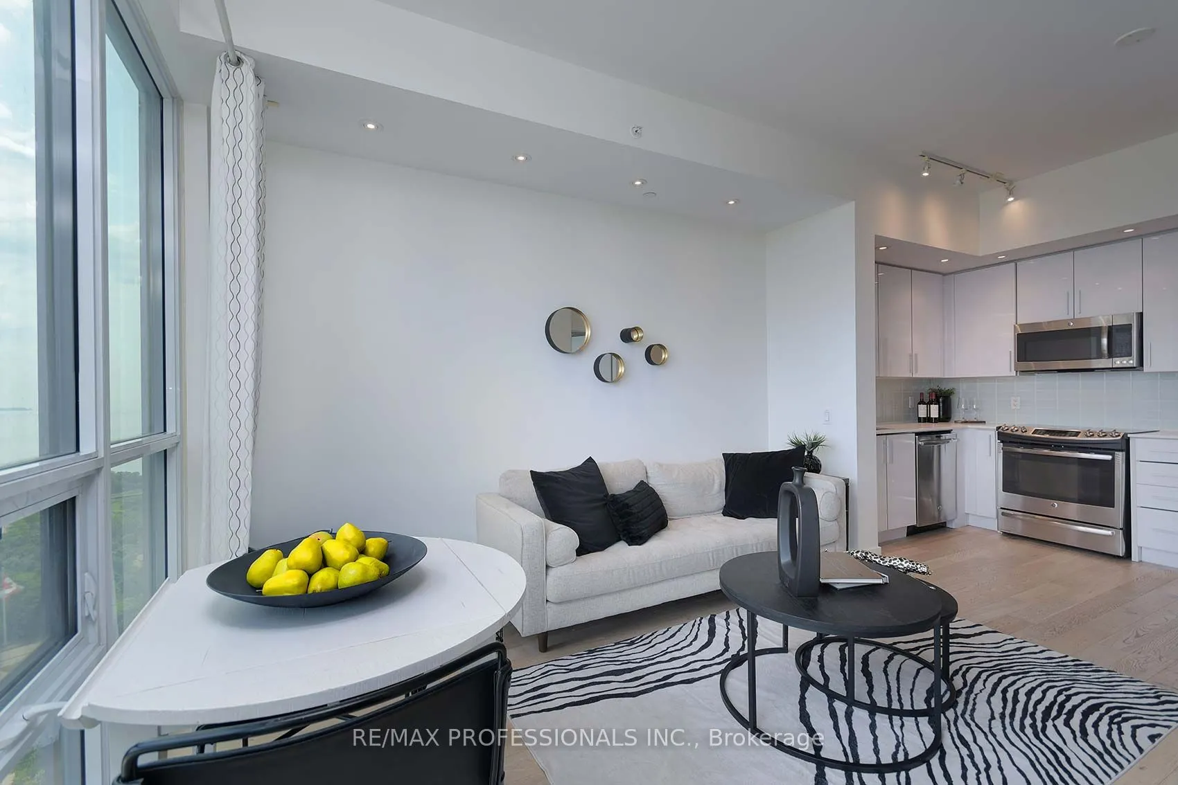 2212 Lake Shore Boulevard W, #3009