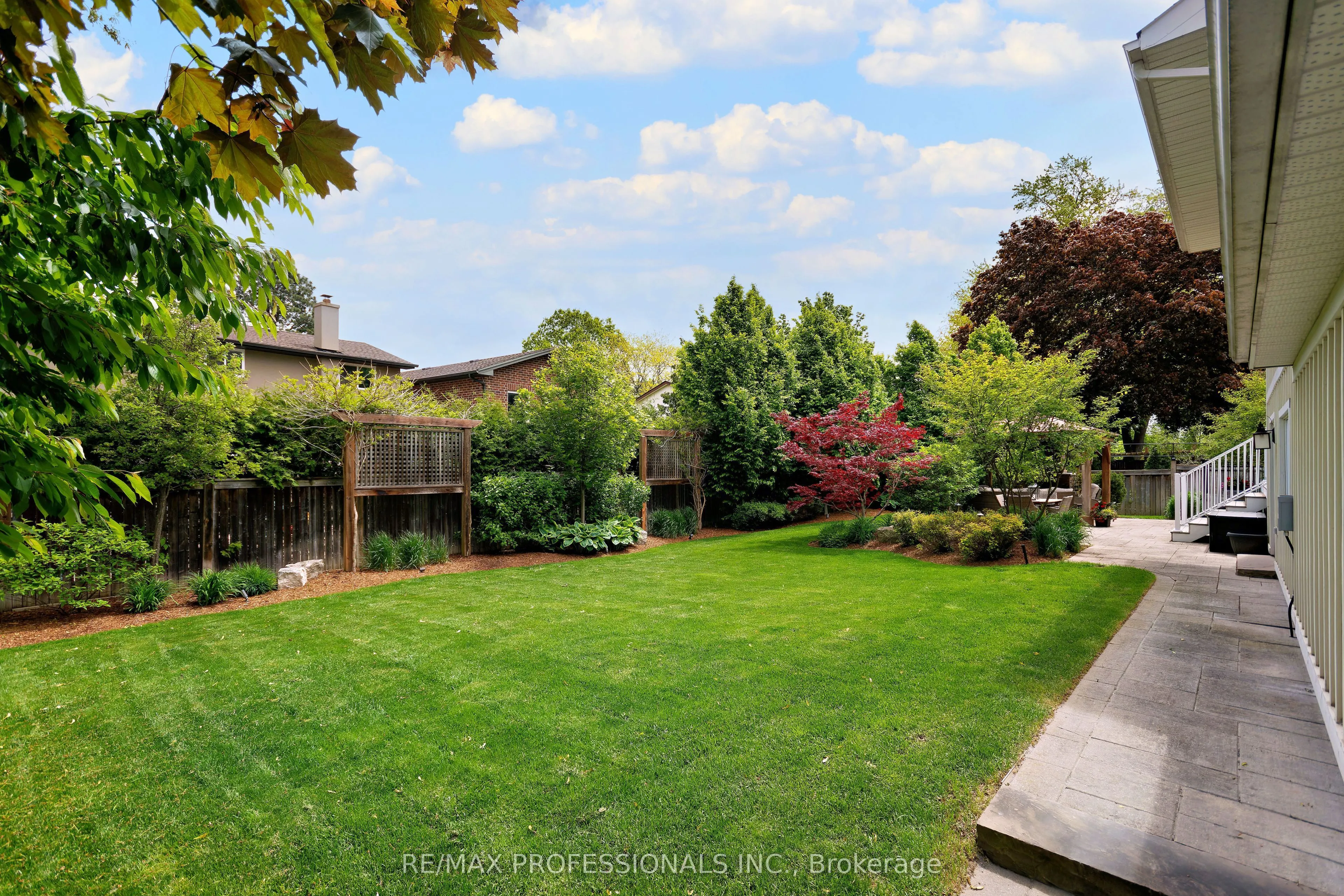 321 Wendy Lane