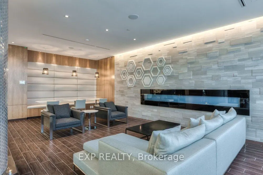 36 Park Lawn Road, #4003