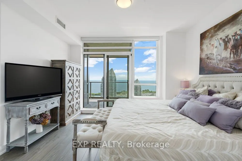 36 Park Lawn Road, #4003