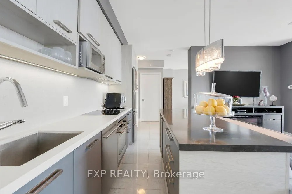 36 Park Lawn Road, #4003