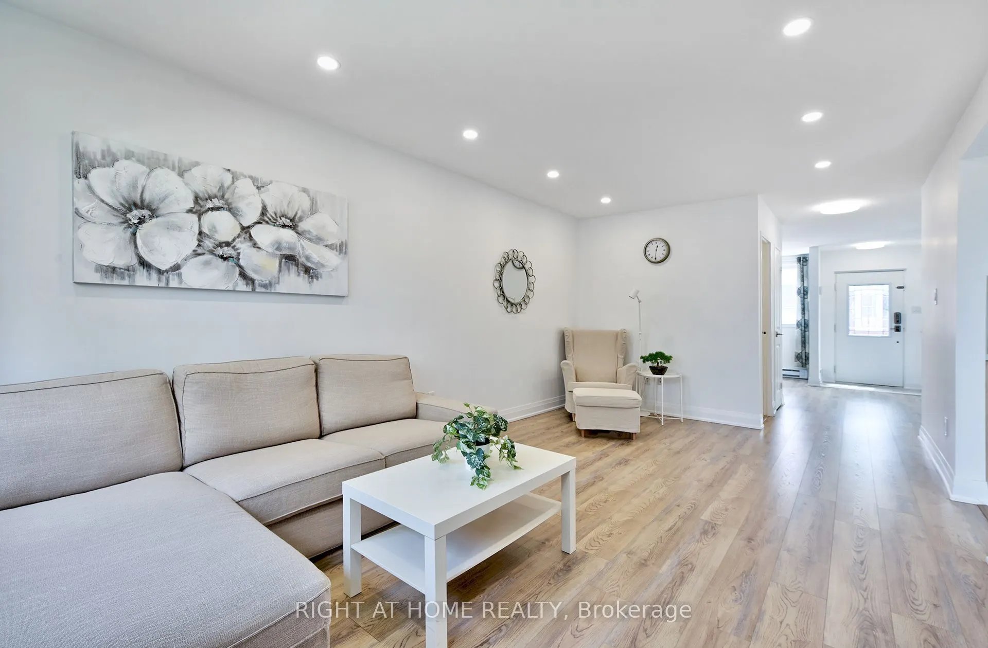 2170 Bromsgrove Road, #197