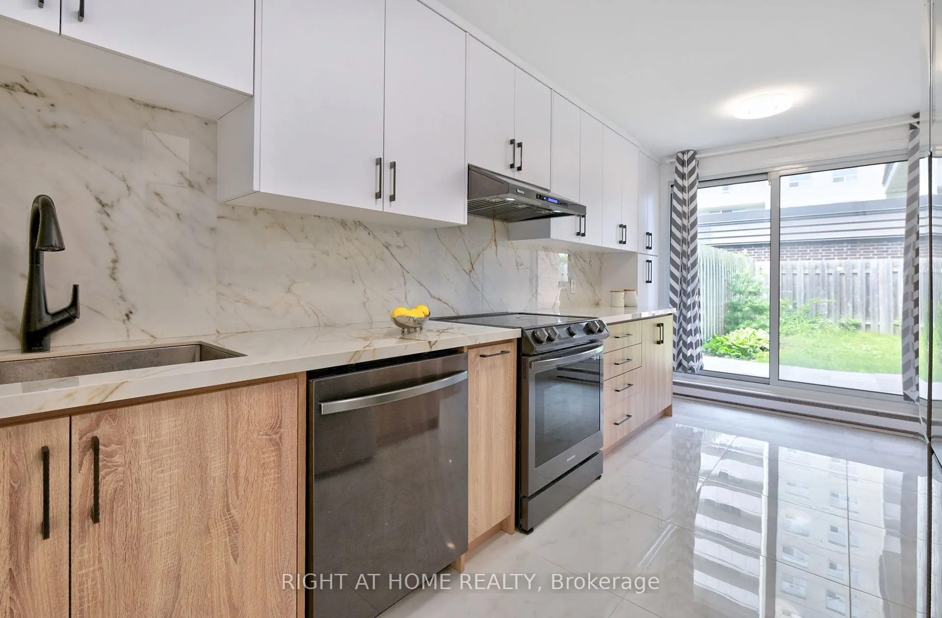 2170 Bromsgrove Road, #197