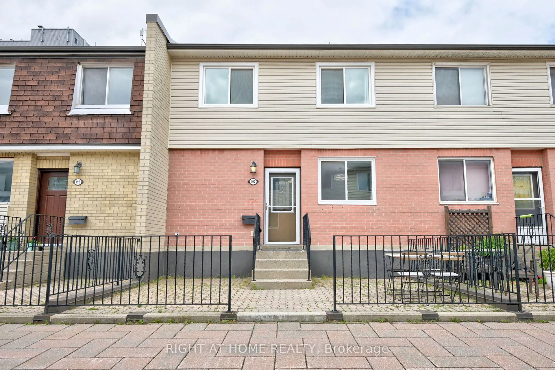 2170 Bromsgrove Road, #197