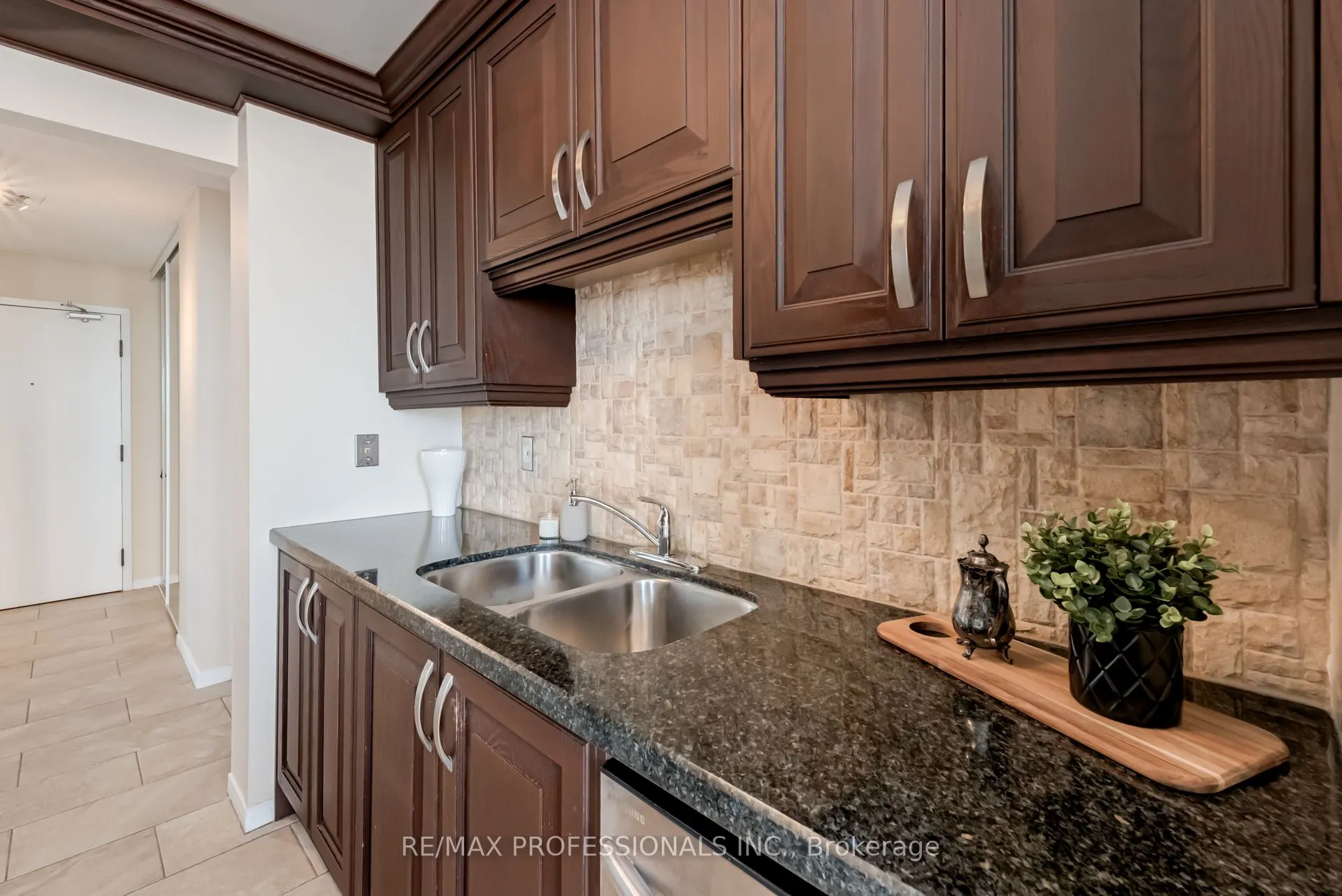 700 Constellation Drive, #1703