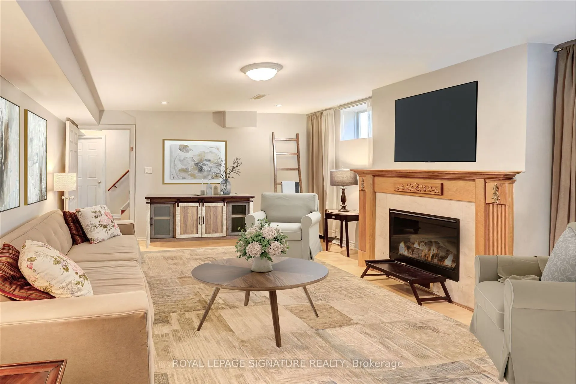 3157 The Credit Woodlands