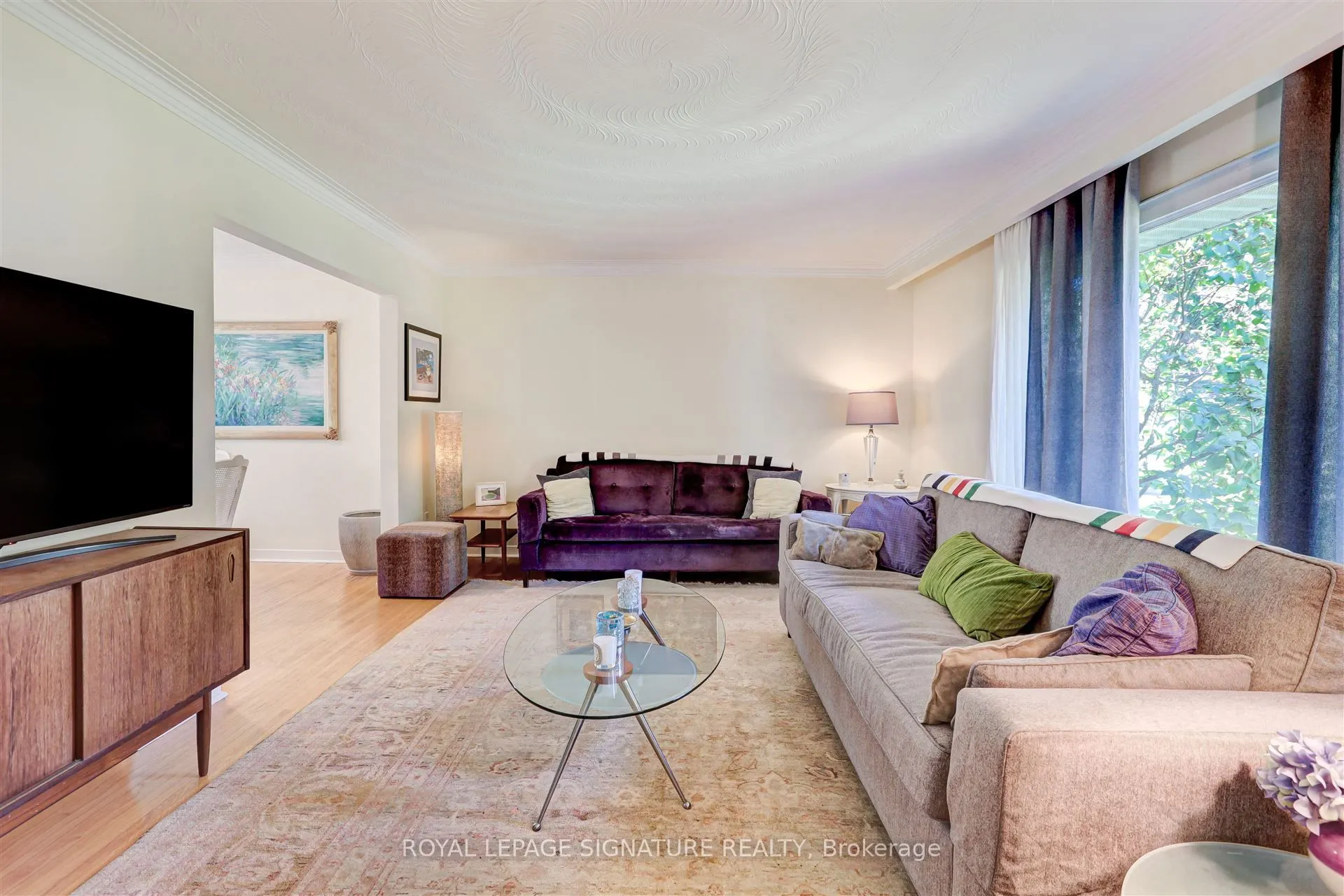 3157 The Credit Woodlands