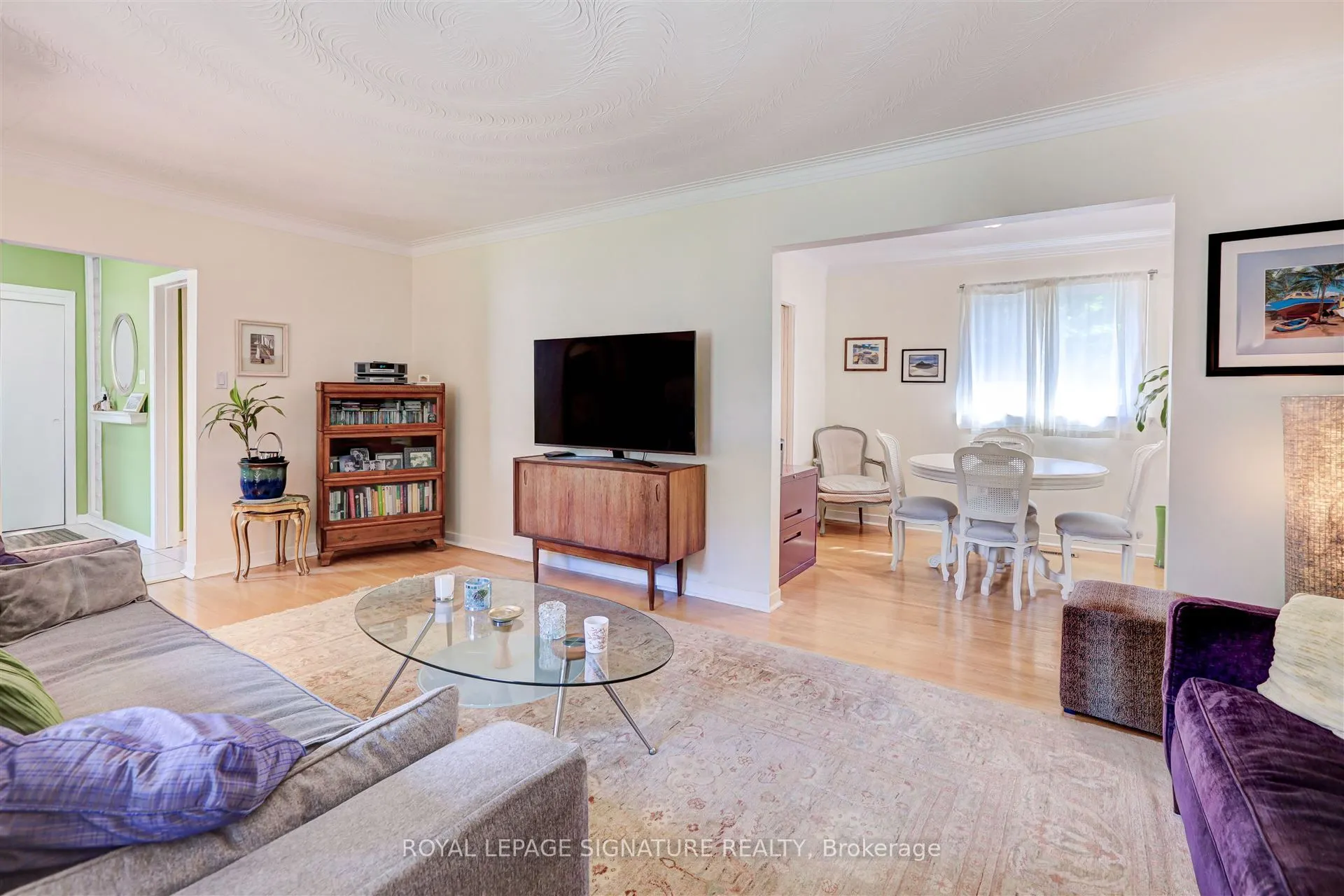 3157 The Credit Woodlands