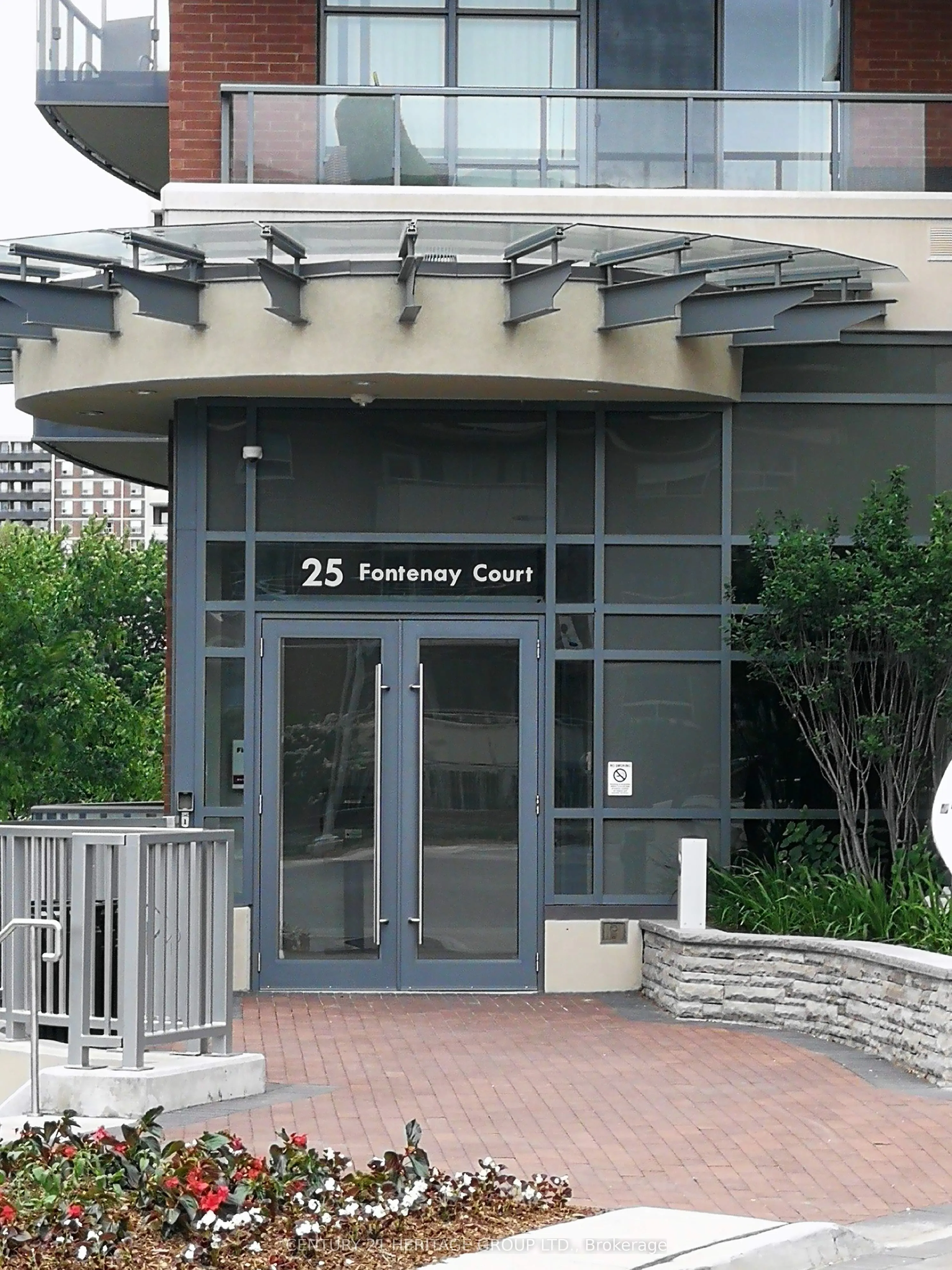 25 Fontenay Court, #1607