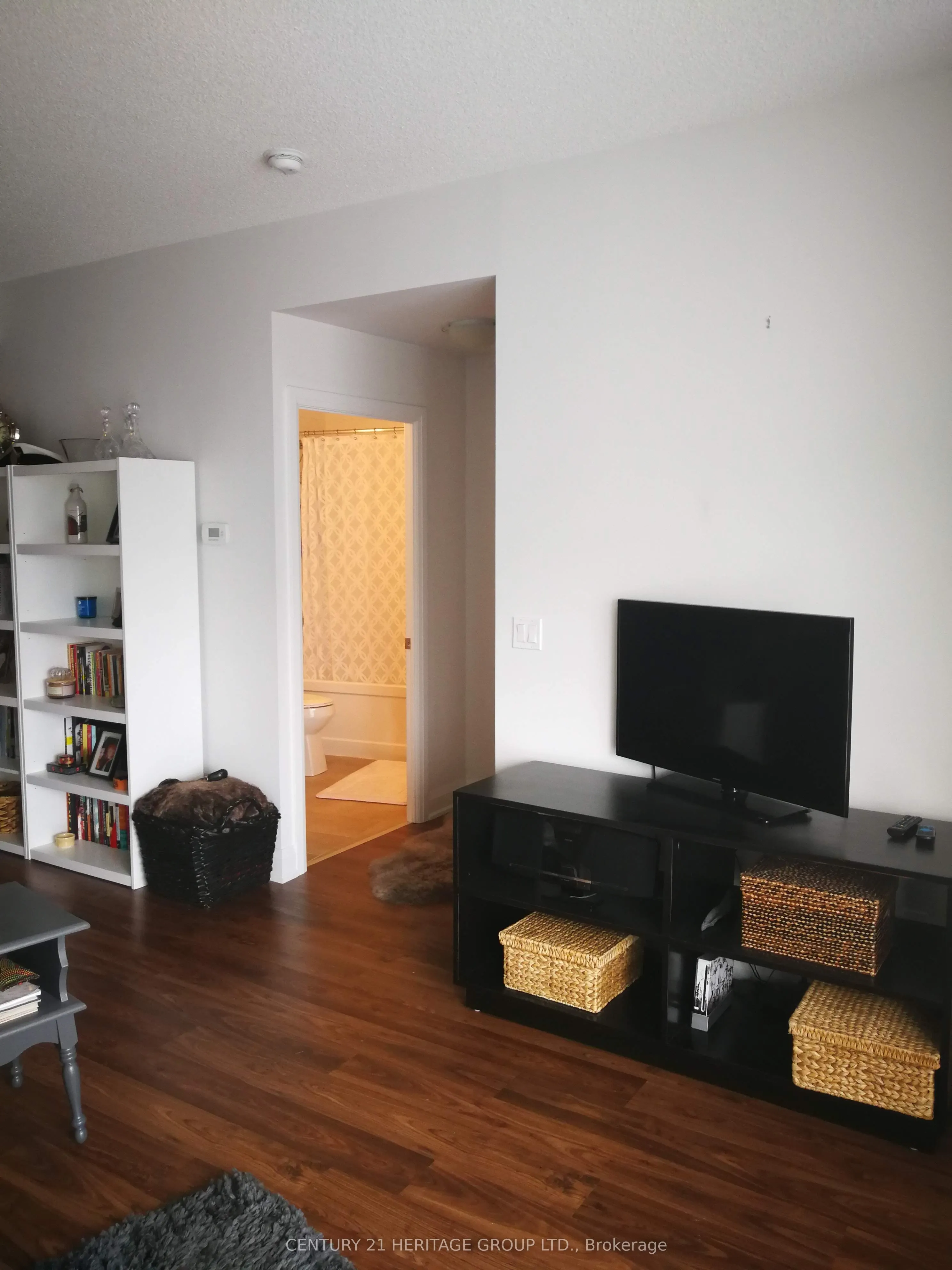 25 Fontenay Court, #1607