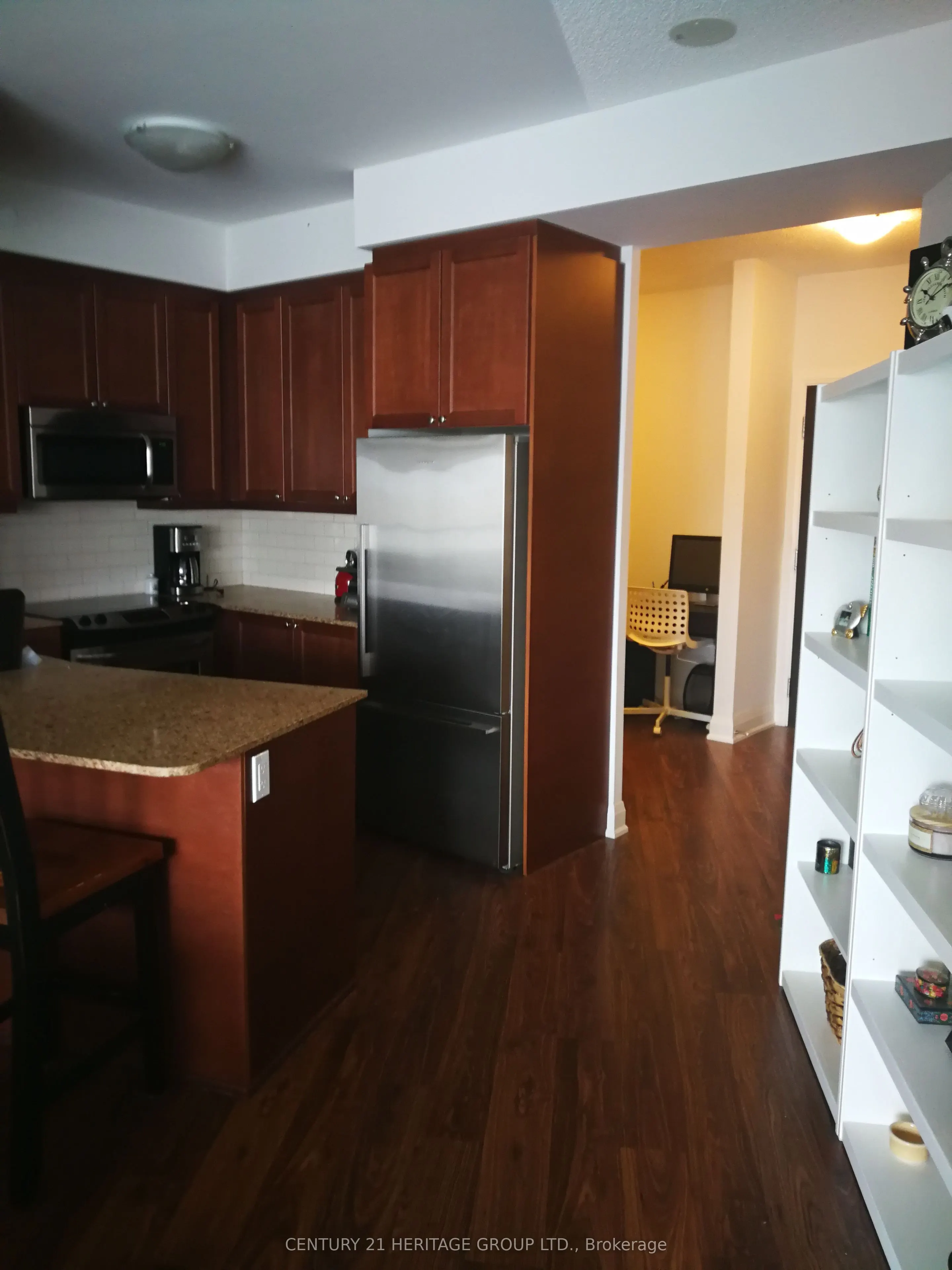 25 Fontenay Court, #1607